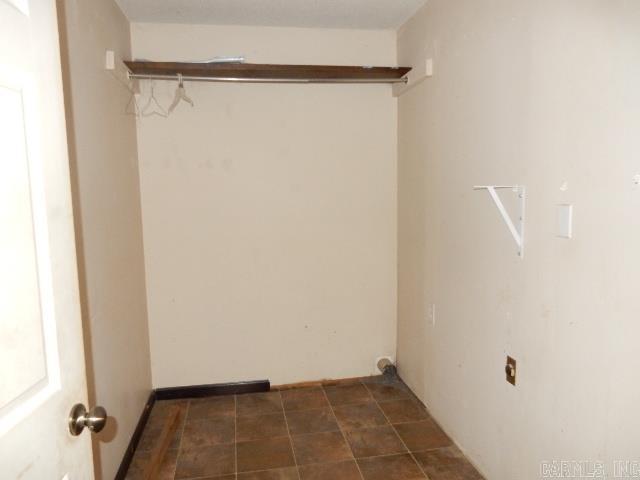 MEADOW LAWN - Residential