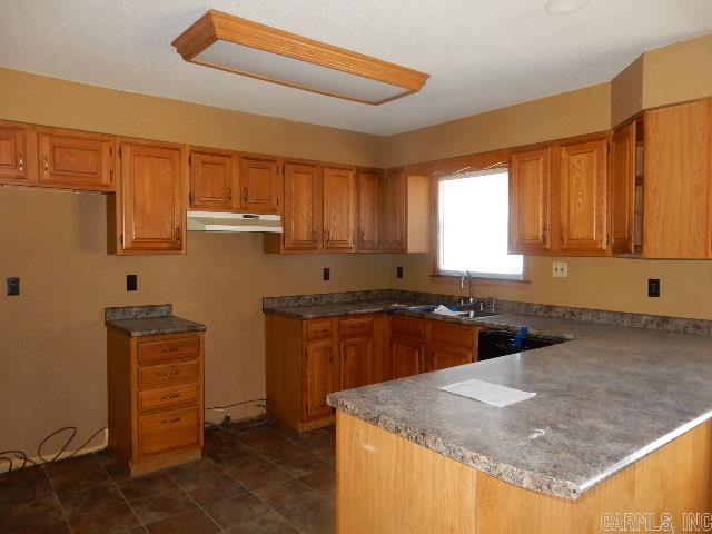 MEADOW LAWN - Residential