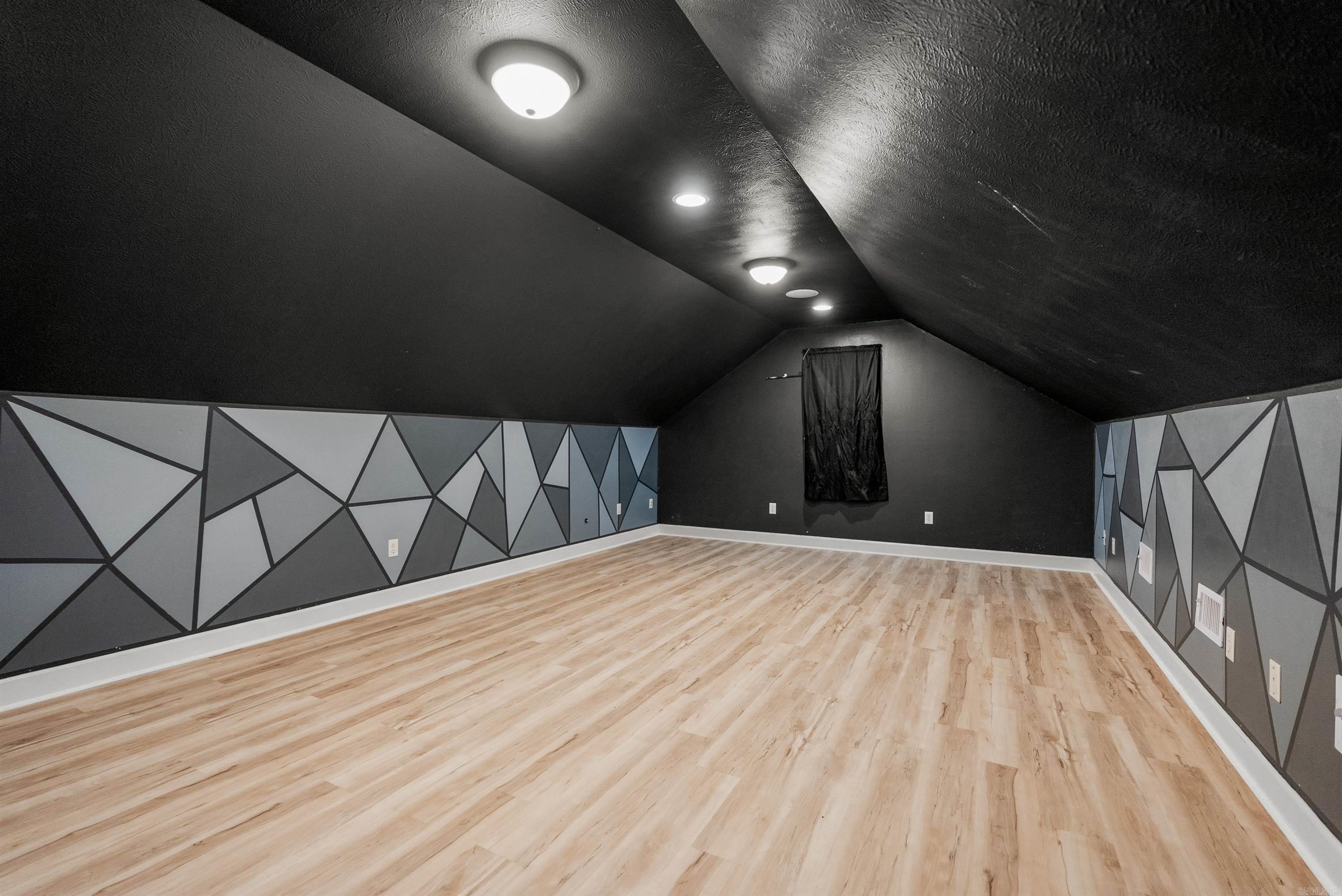 SUNDERLIN PARK - Residential