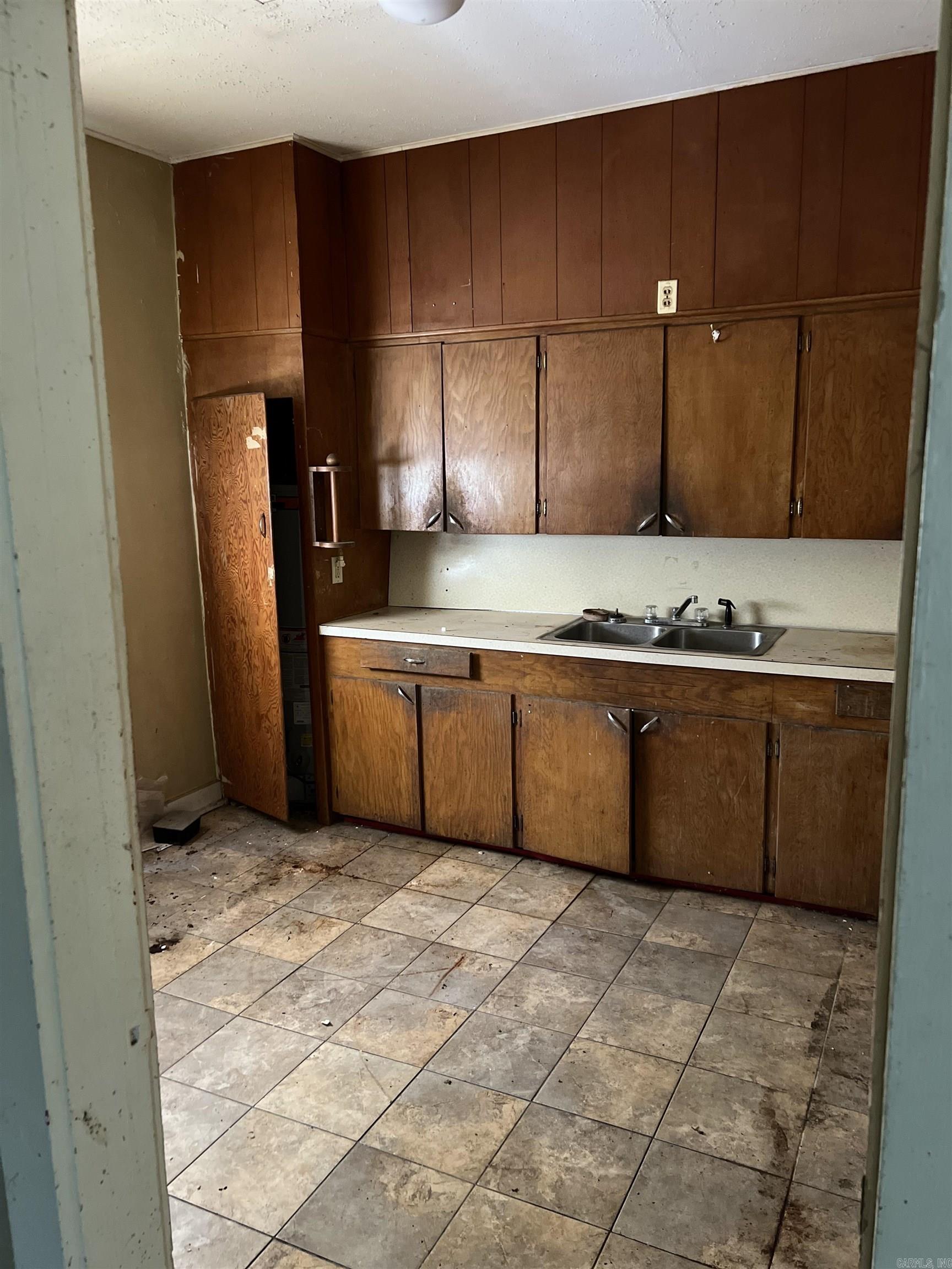 Rector & Moore - Residential