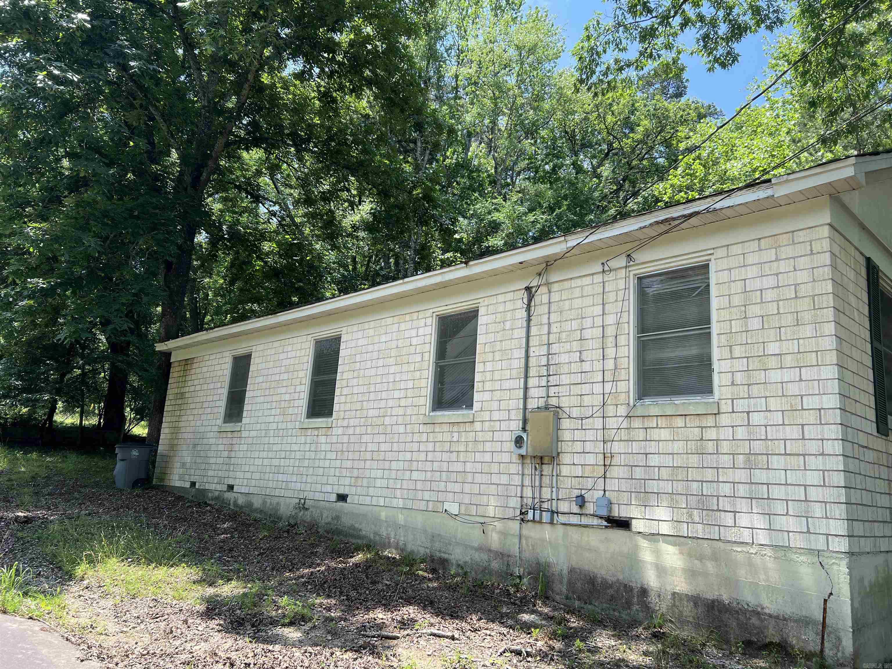 Rector & Moore - Residential