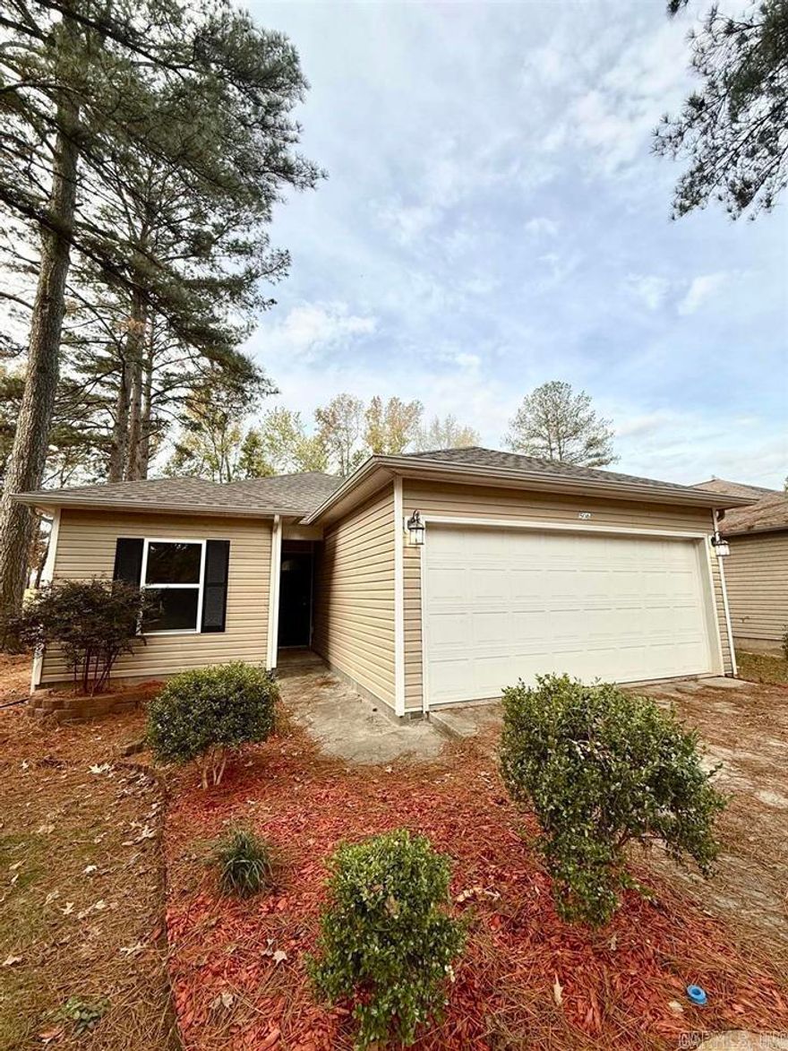 Completely remodeled and move in ready. New appliances and remote controlled fans and lights. This home has it all. Huge backyard fully fenced, great size rooms with open floor plan and a split bedroom plan offering privacy in the master bedroom suite. Large closets, full sized laundry room, and a 2 car garage. This one will go fast! Contact us today for a showing.