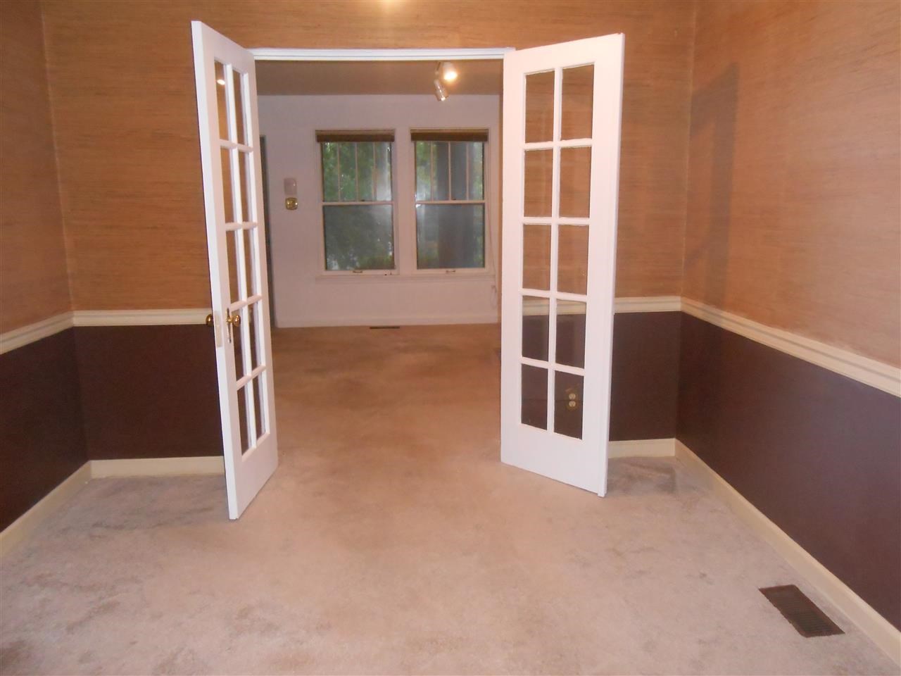 KAVANAUGH PLACE COND - Residential