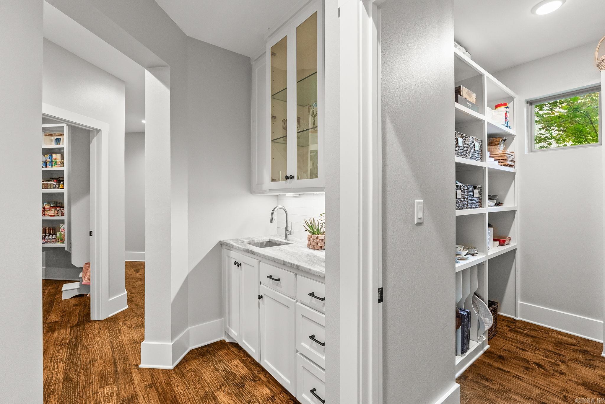 WOODLANDS EDGE - Residential