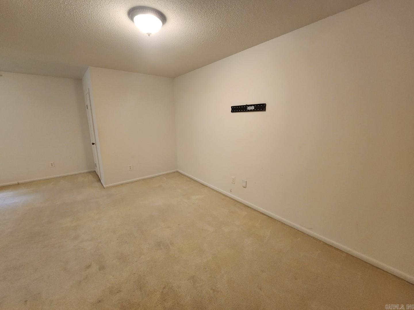 OTTER CREEK COMMUNITY - Residential