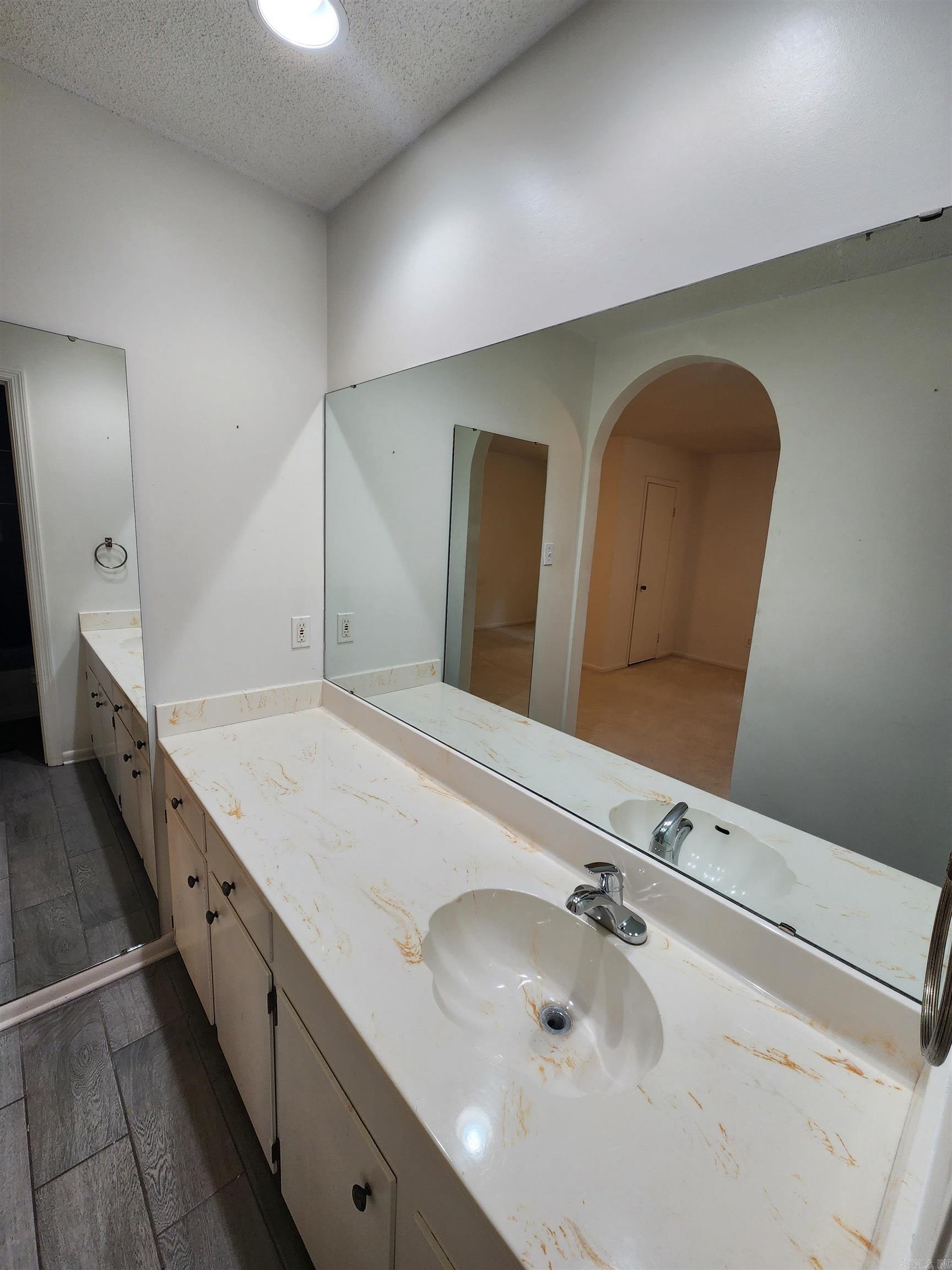 OTTER CREEK COMMUNITY - Residential