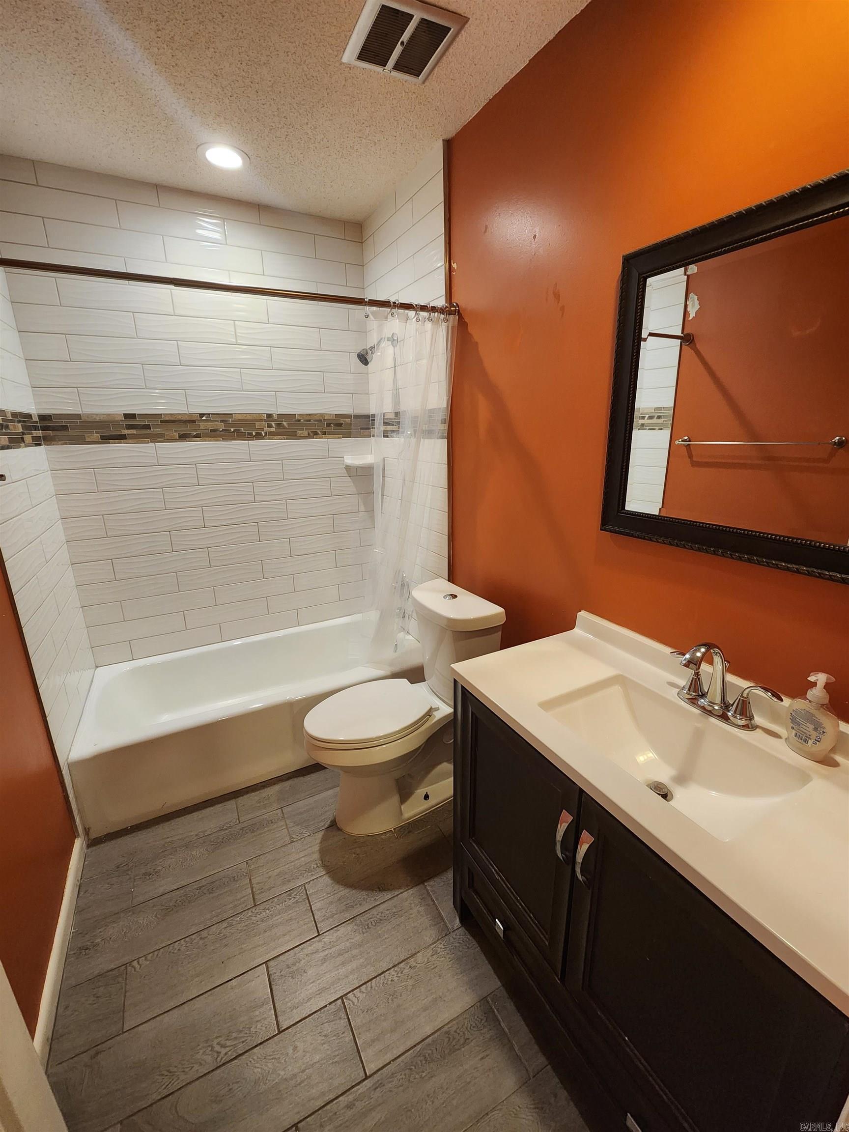 OTTER CREEK COMMUNITY - Residential