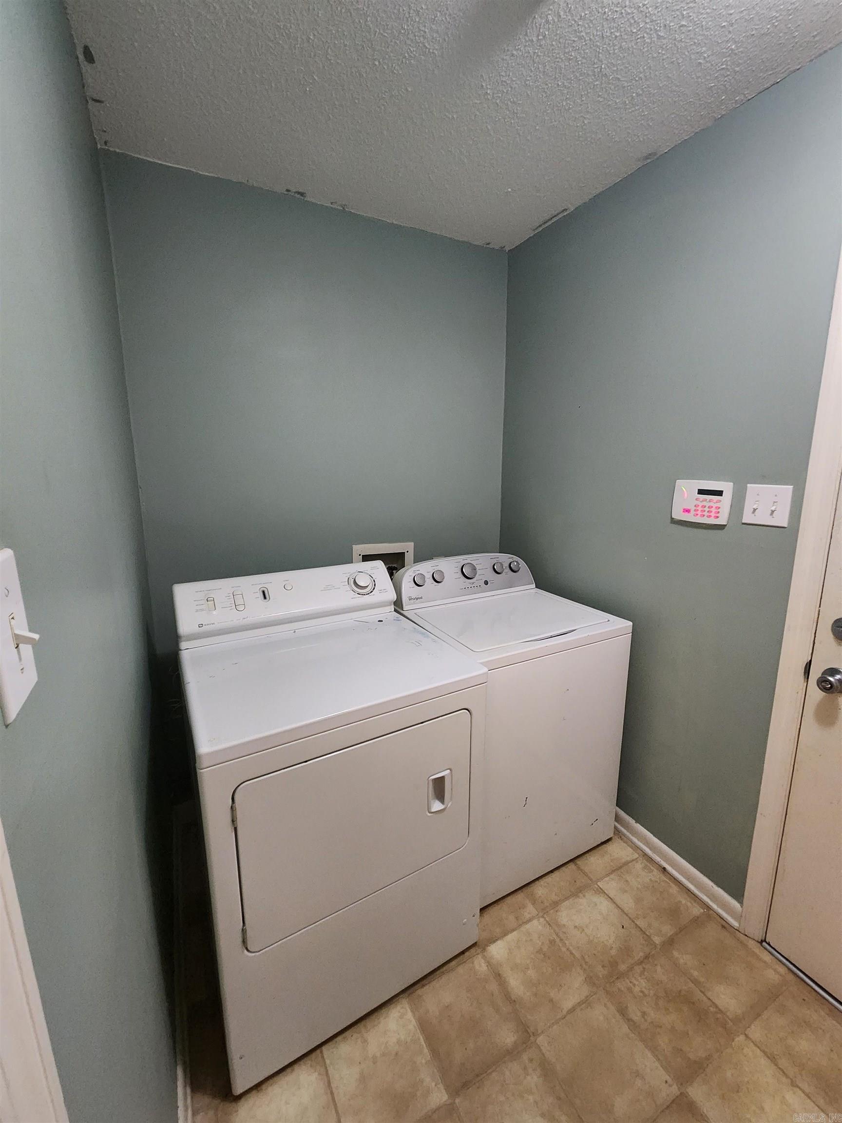 OTTER CREEK COMMUNITY - Residential