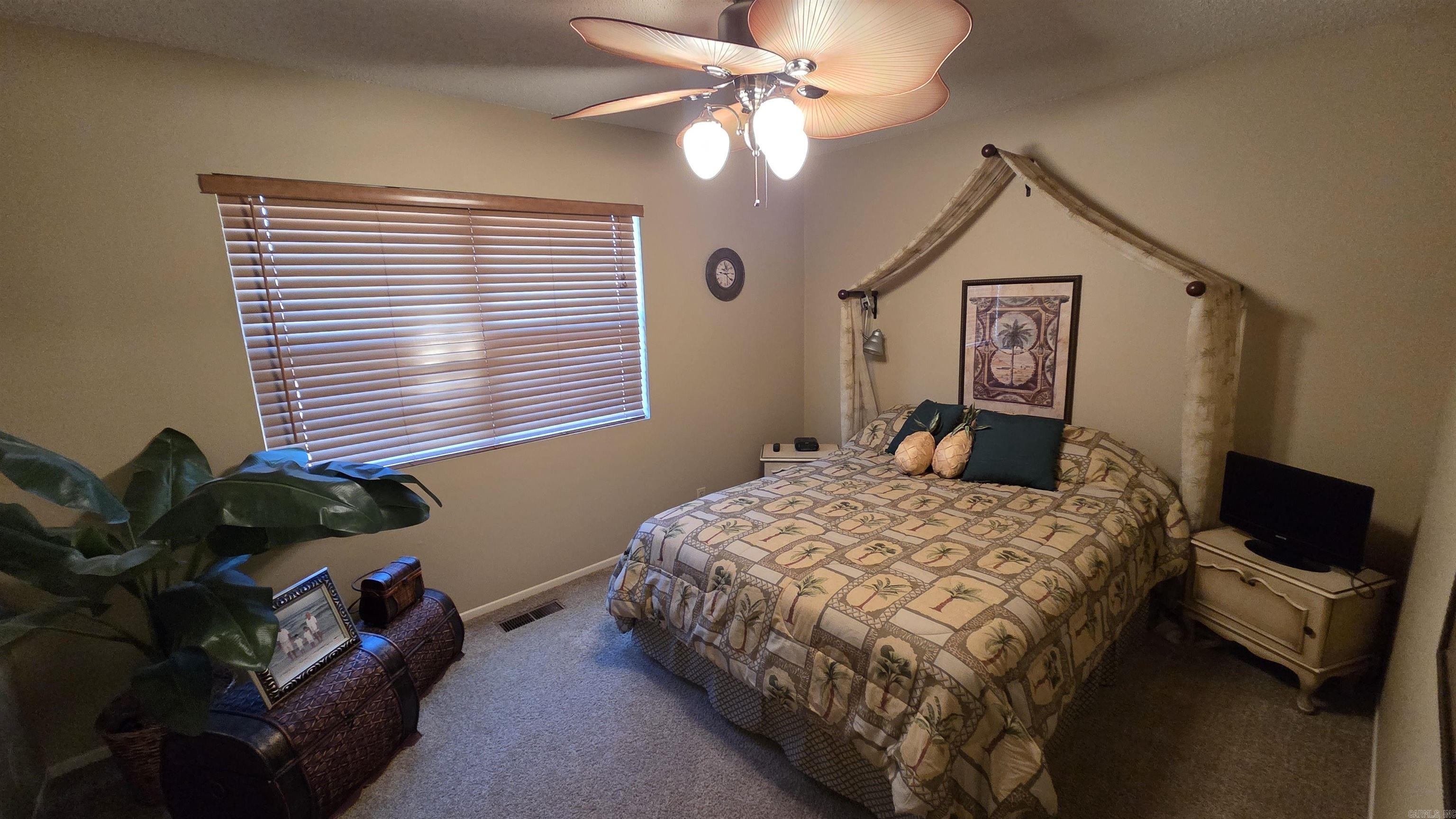 LAKEWOOD HILLS CONDO - Residential