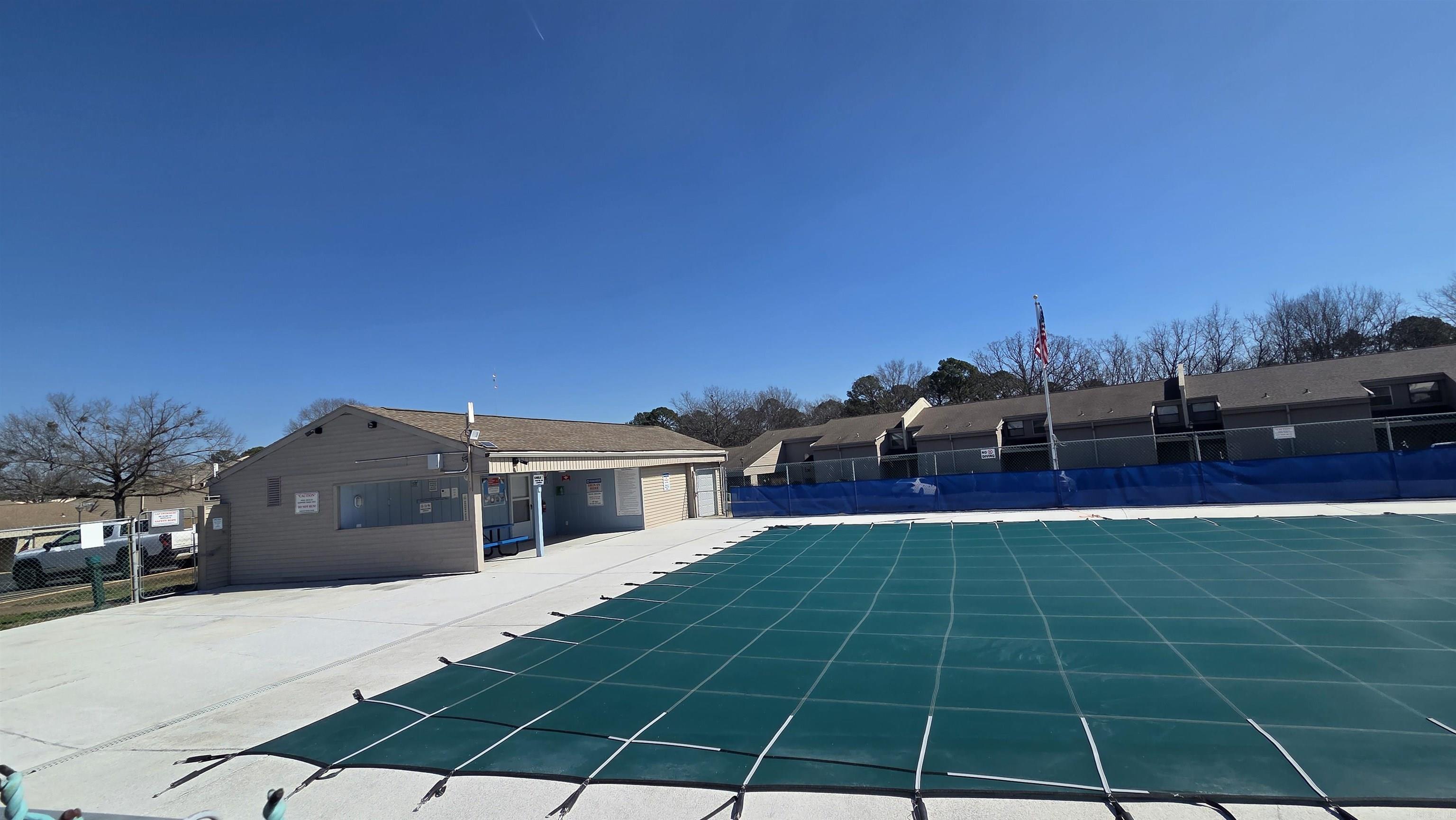 LAKEWOOD HILLS CONDO - Residential