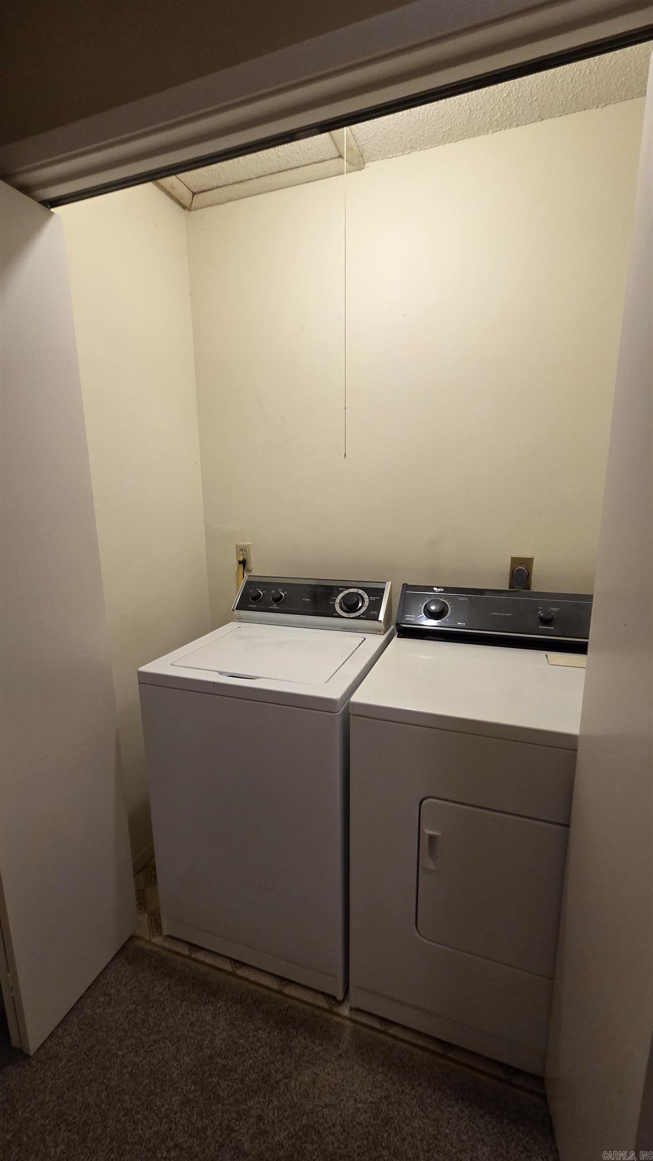 LAKEWOOD HILLS CONDO - Residential