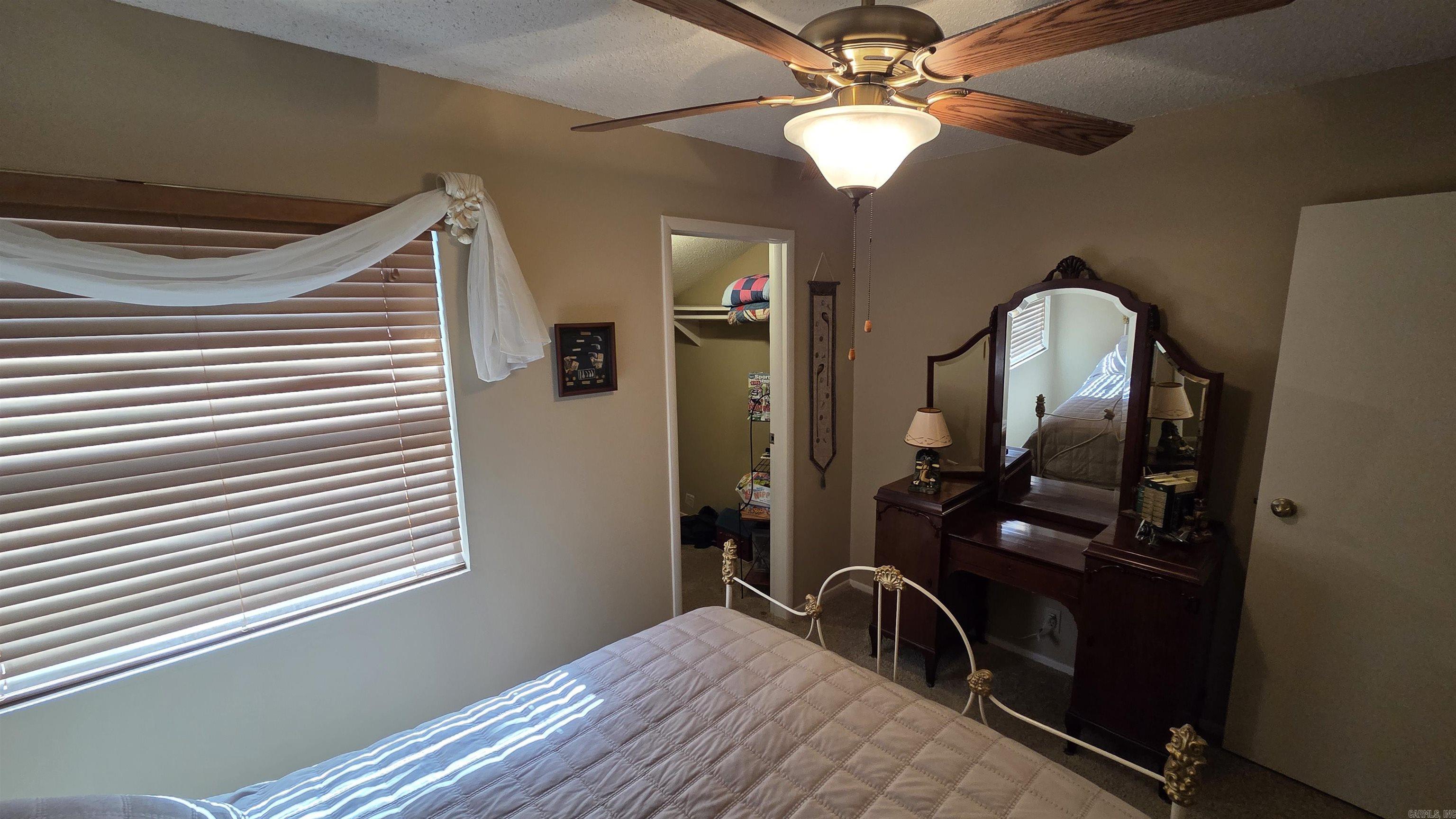 LAKEWOOD HILLS CONDO - Residential