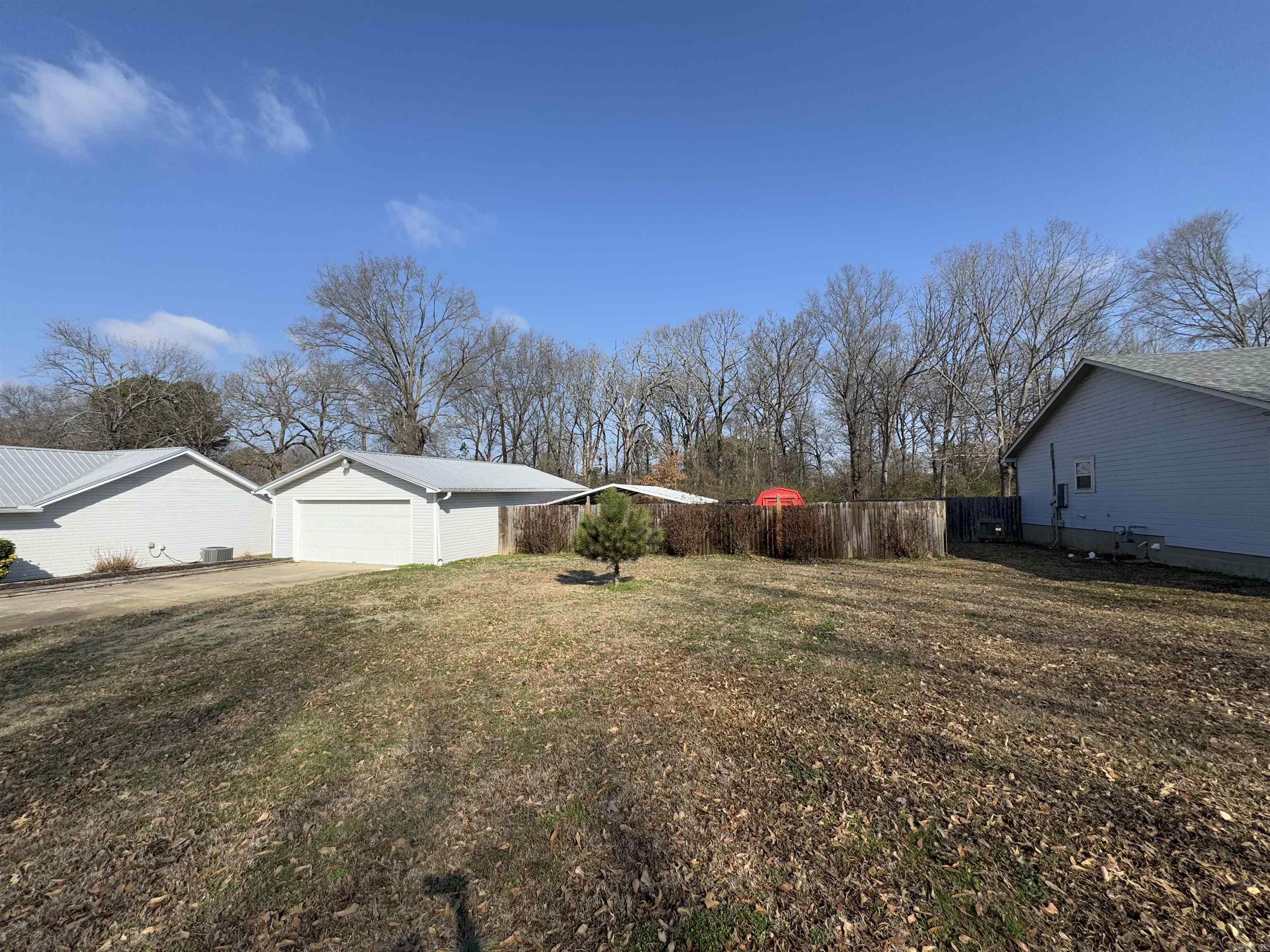 THE MEADOWS - Residential