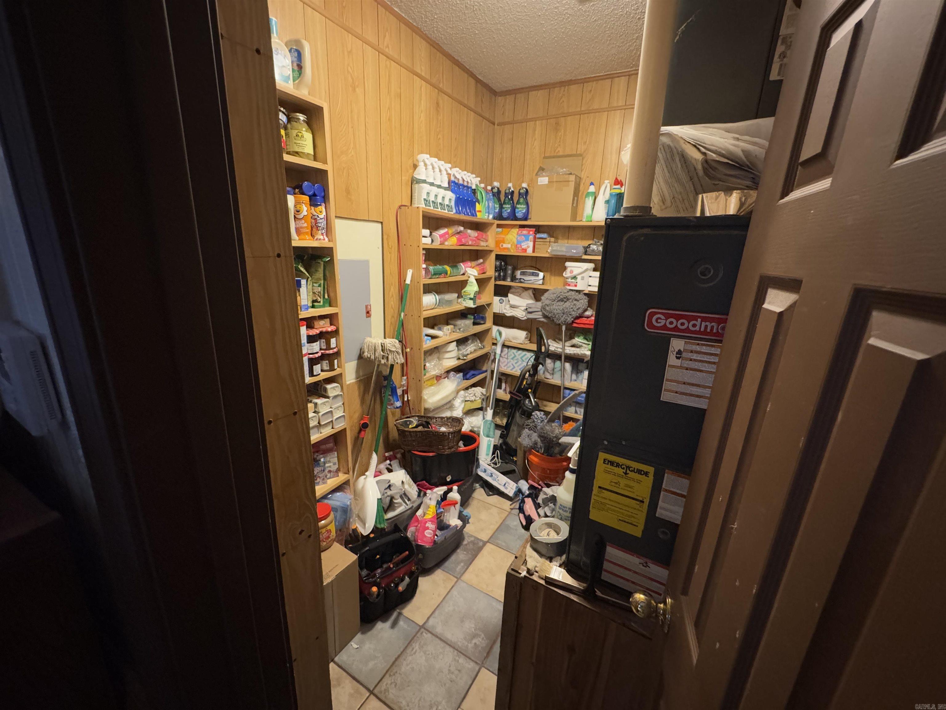 THE MEADOWS - Residential