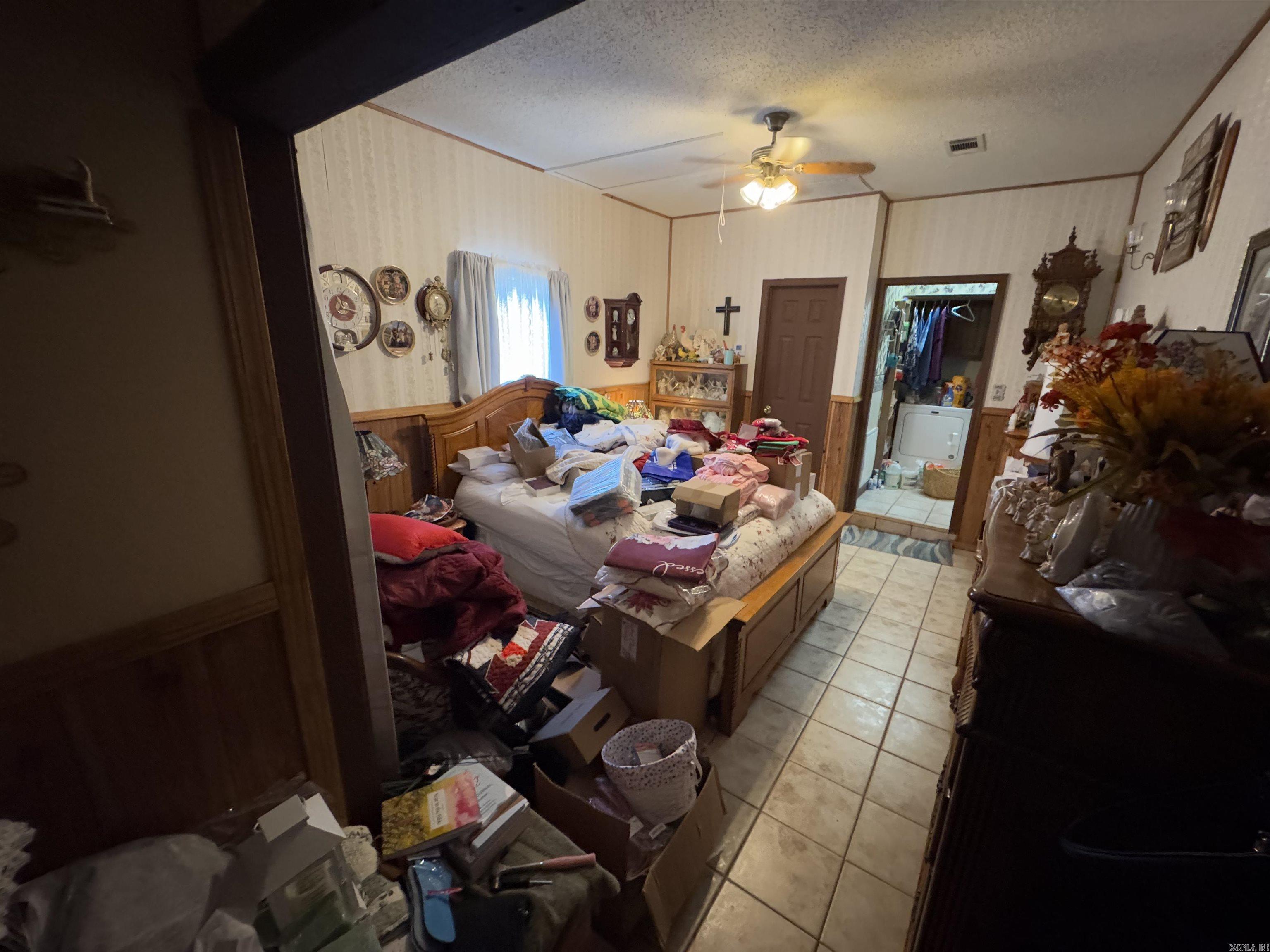 THE MEADOWS - Residential