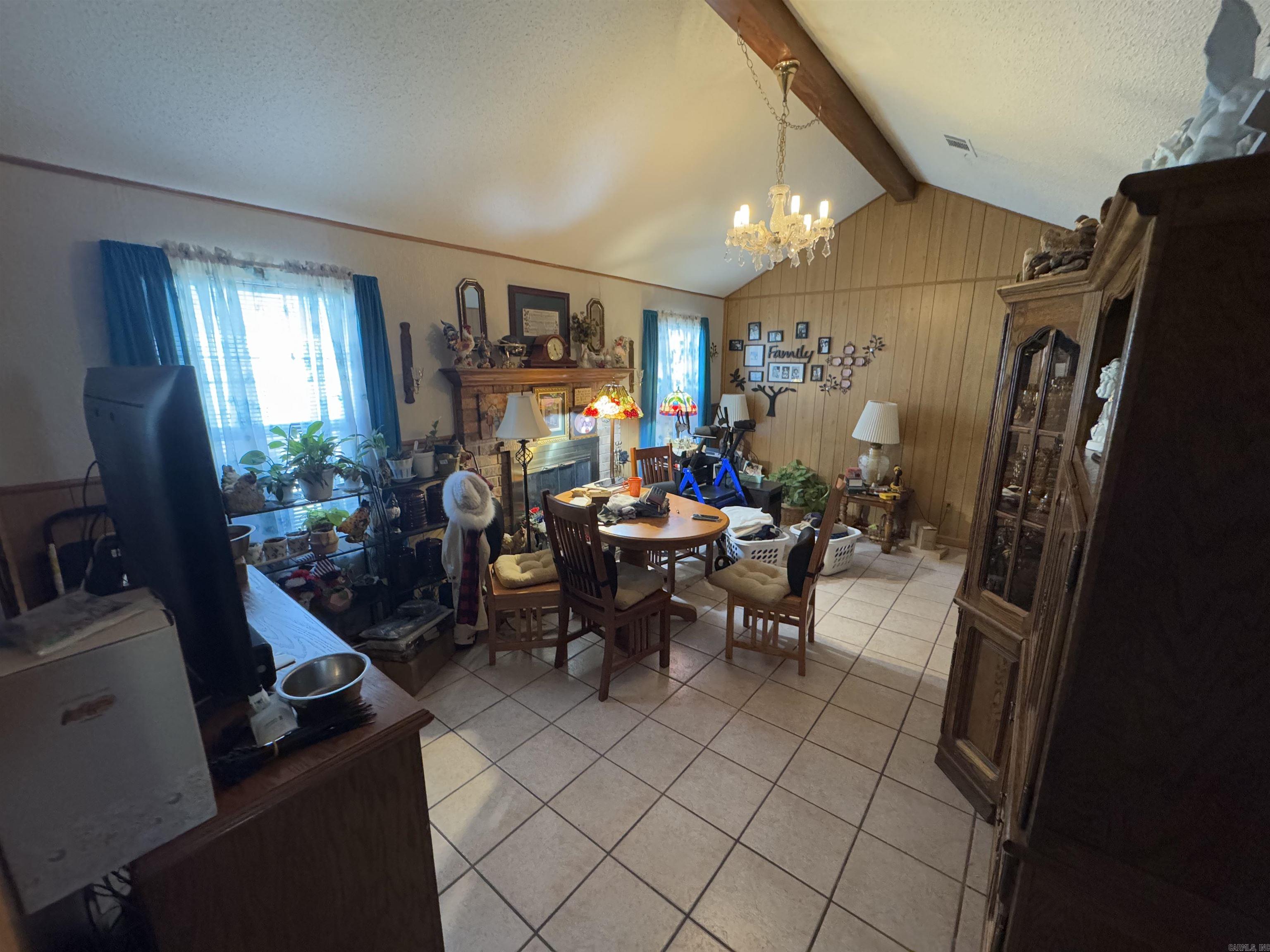 THE MEADOWS - Residential