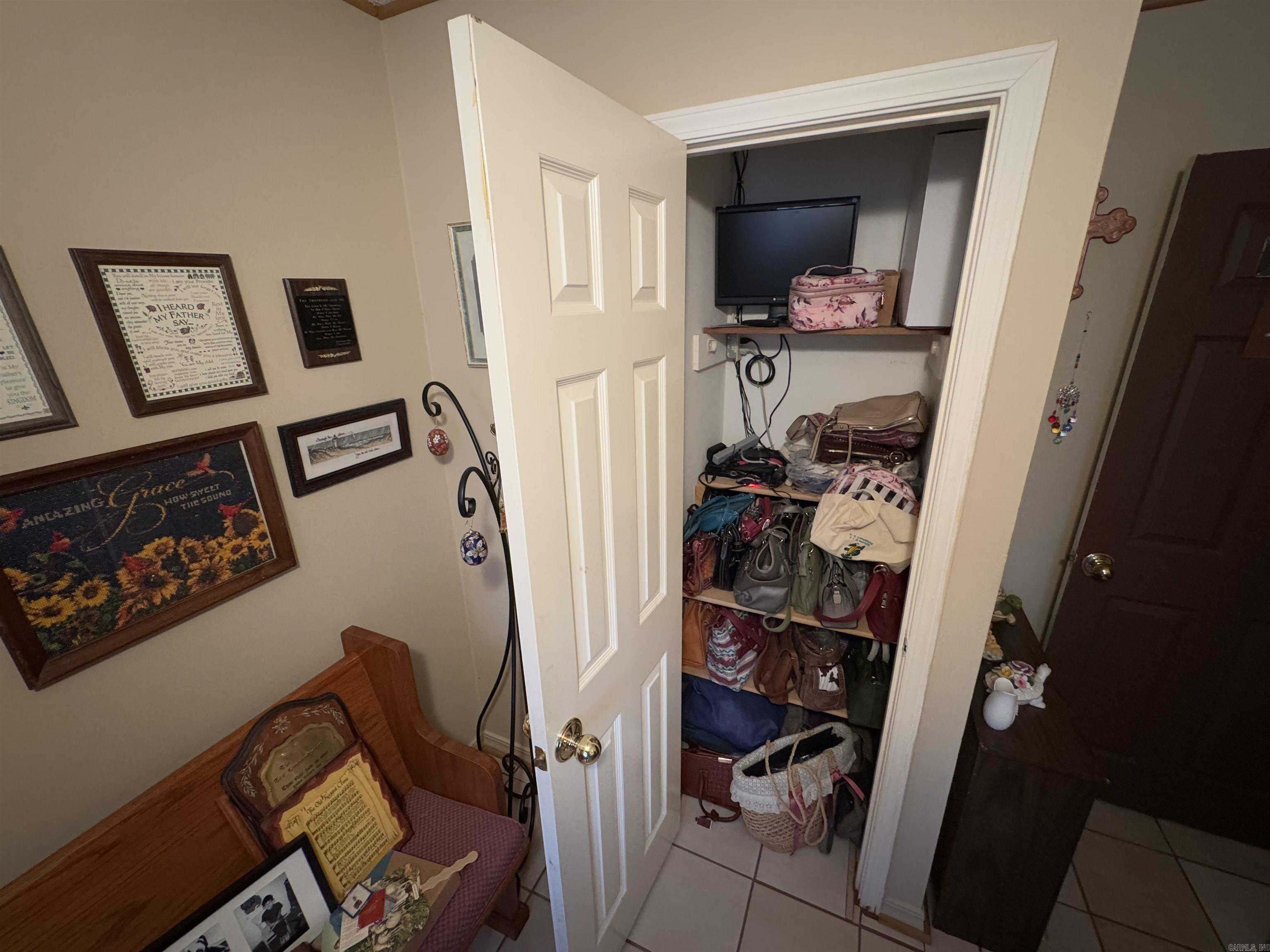 THE MEADOWS - Residential