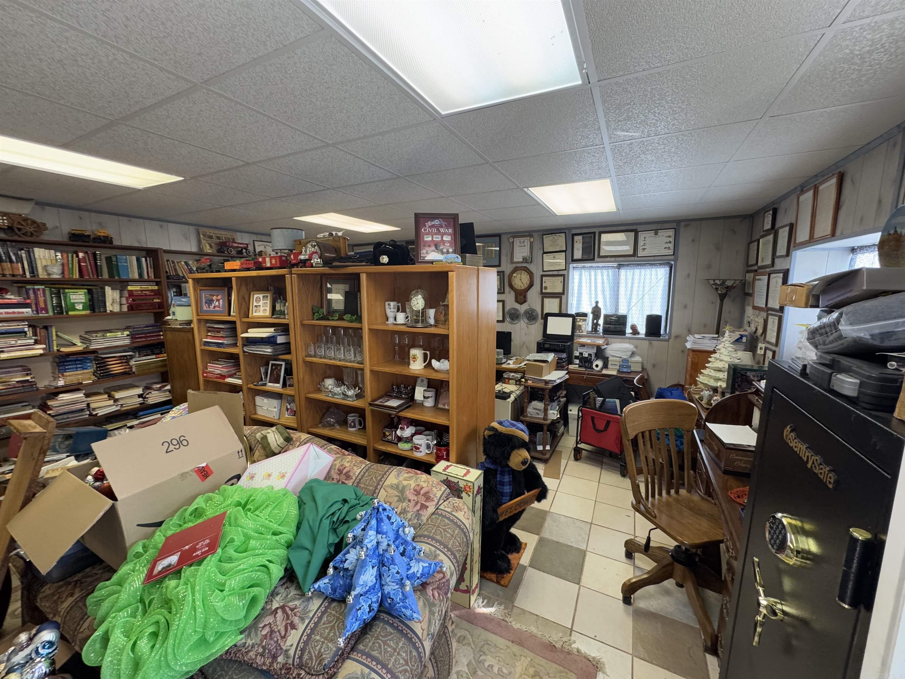 THE MEADOWS - Residential