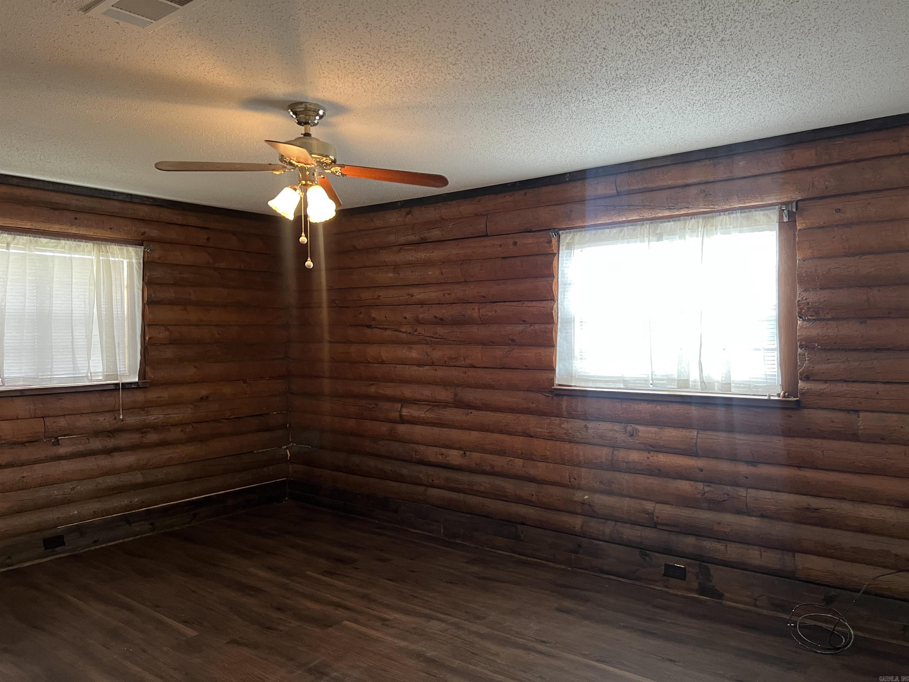 Riverside Park Section 3 - Residential