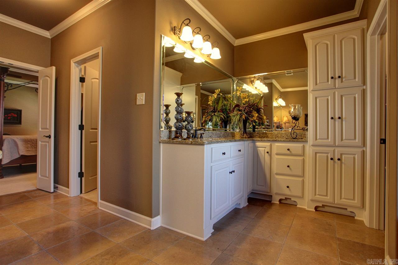 MILLERS CROSSING - Residential