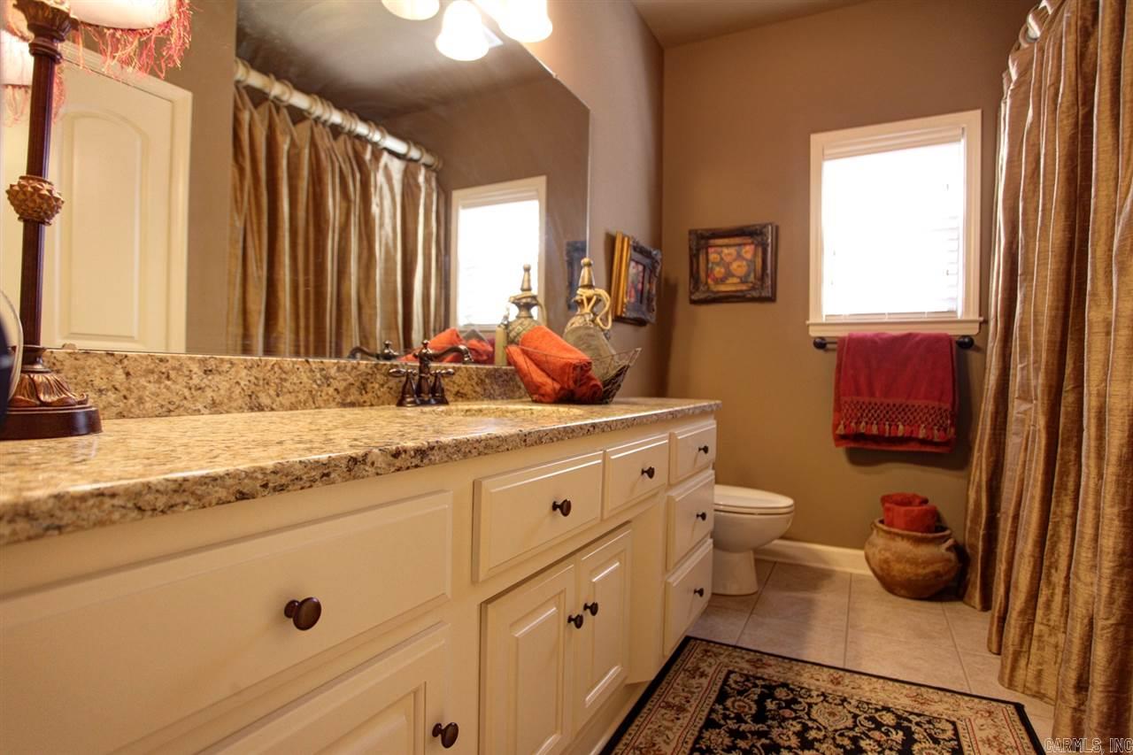 MILLERS CROSSING - Residential