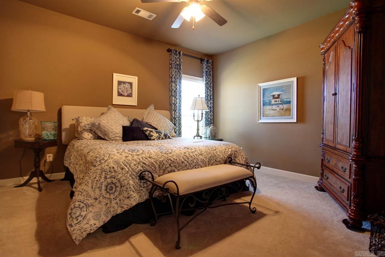 MILLERS CROSSING - Residential