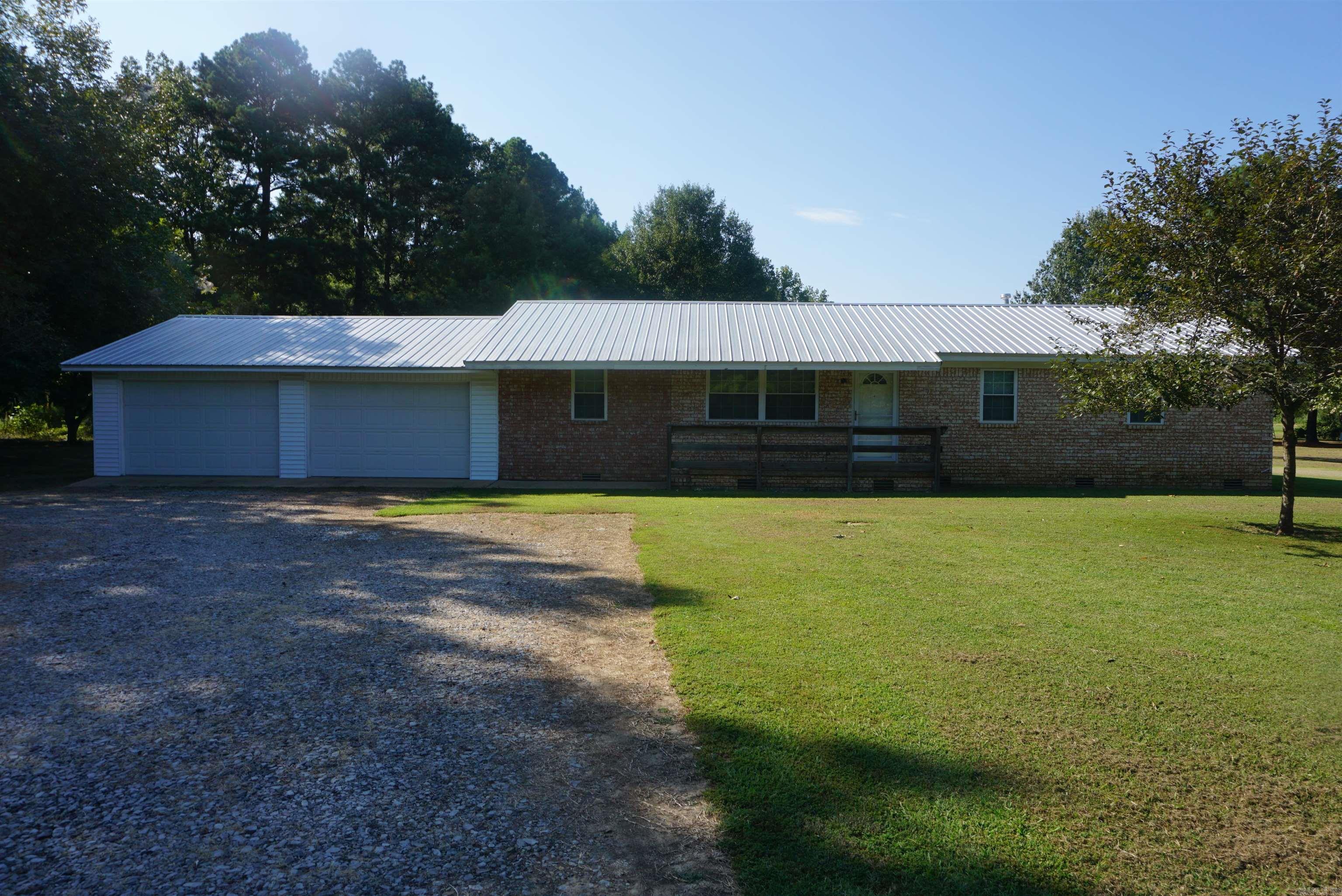 View Searcy, AR 72143 house