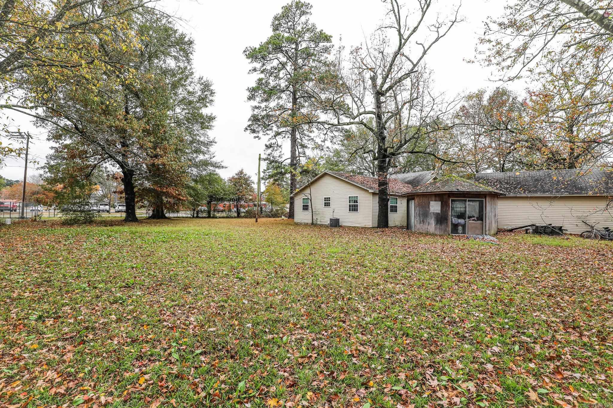 ORIGINAL TOWN-BRYANT - Residential