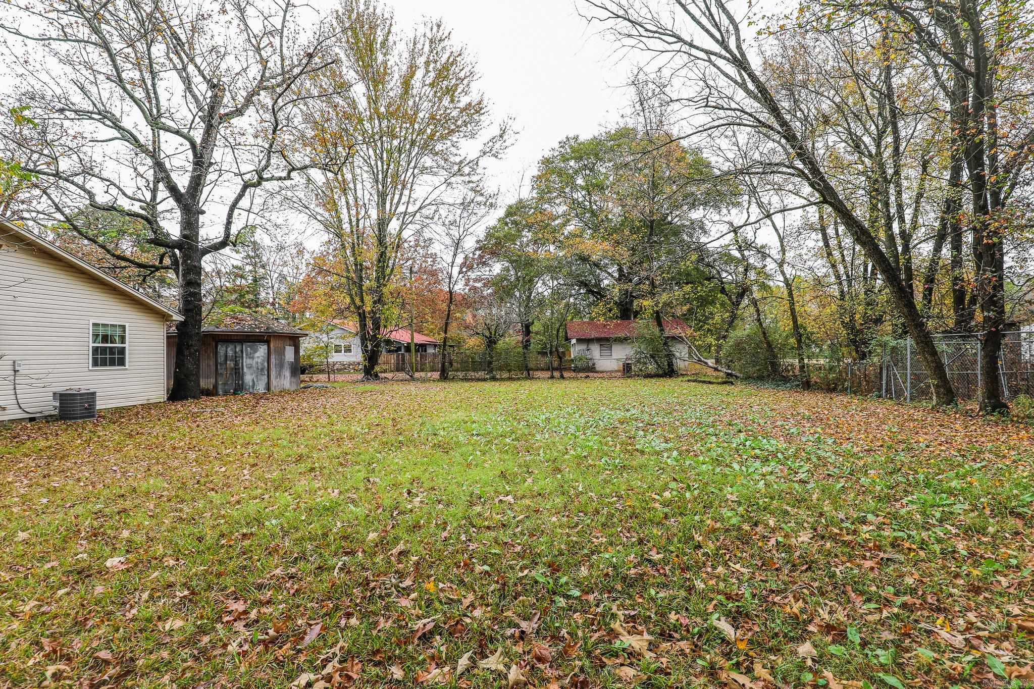 ORIGINAL TOWN-BRYANT - Residential