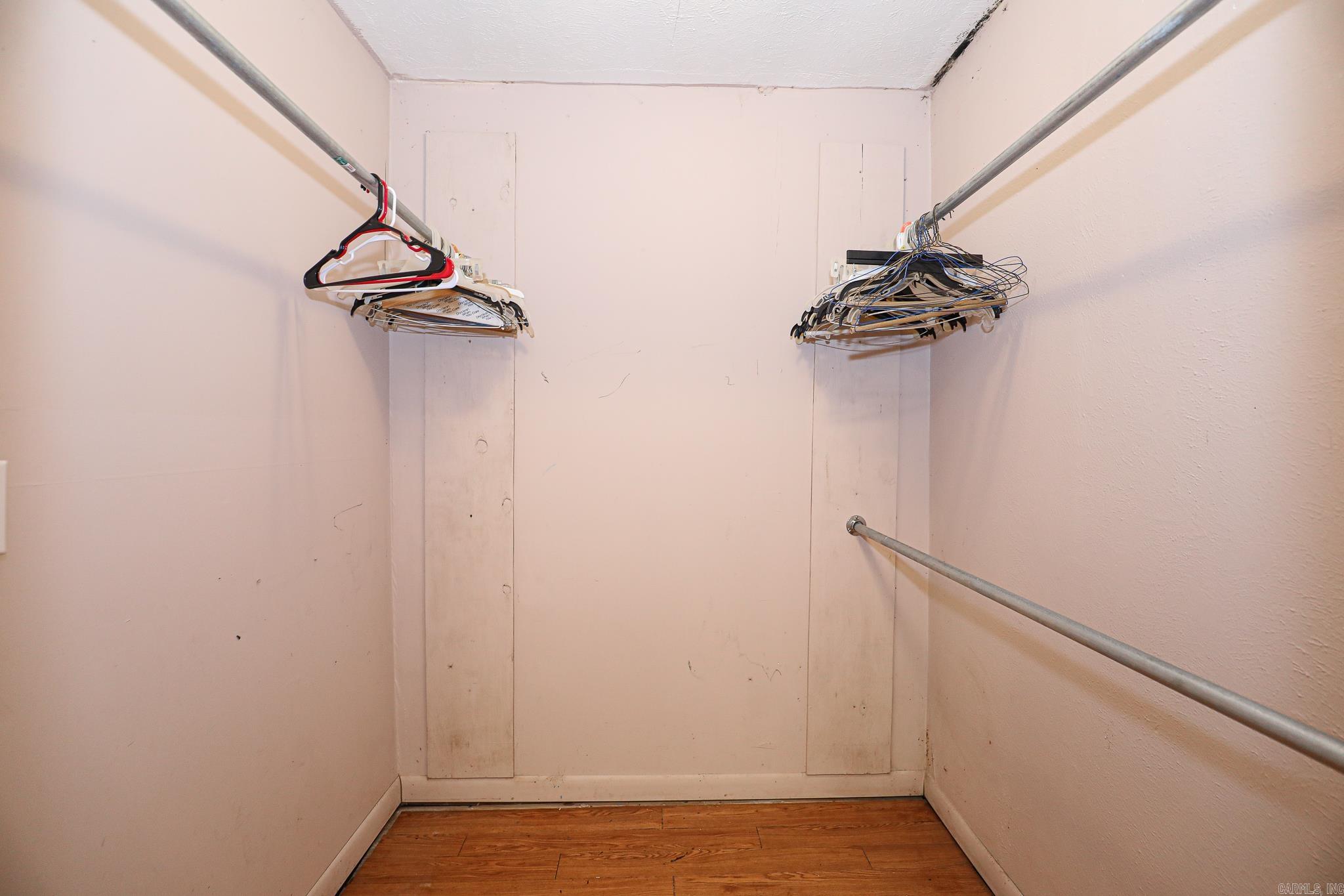 ORIGINAL TOWN-BRYANT - Residential