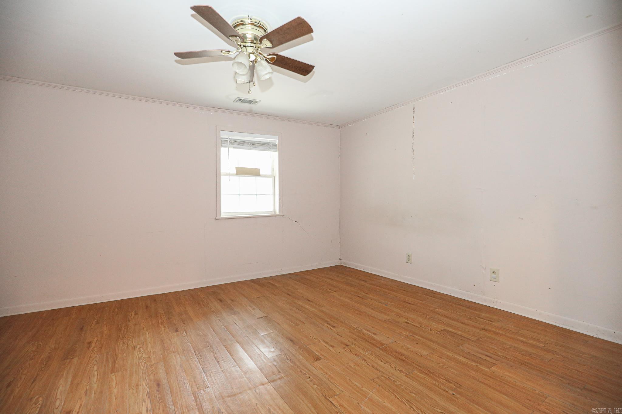 ORIGINAL TOWN-BRYANT - Residential