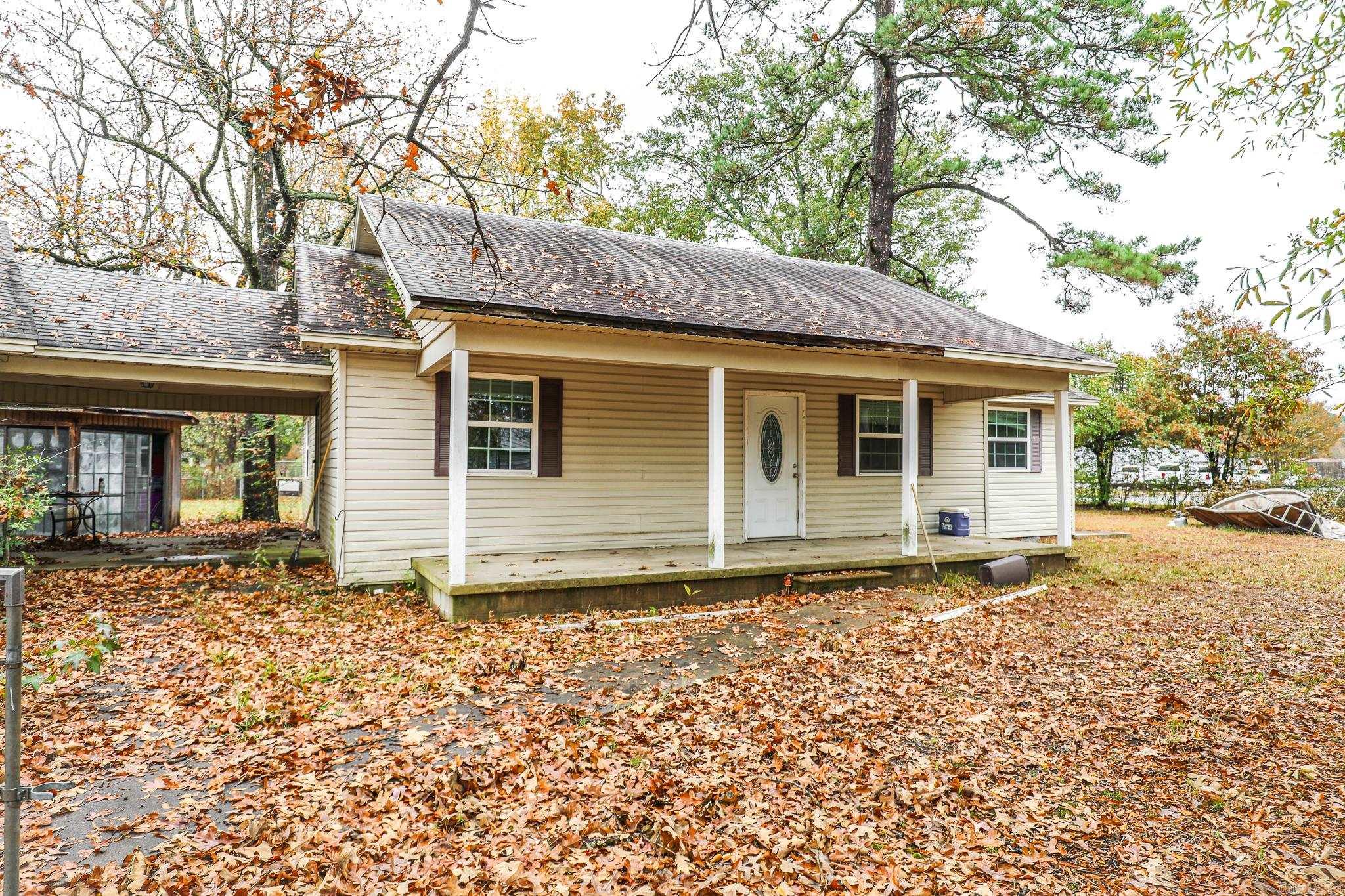 ORIGINAL TOWN-BRYANT - Residential