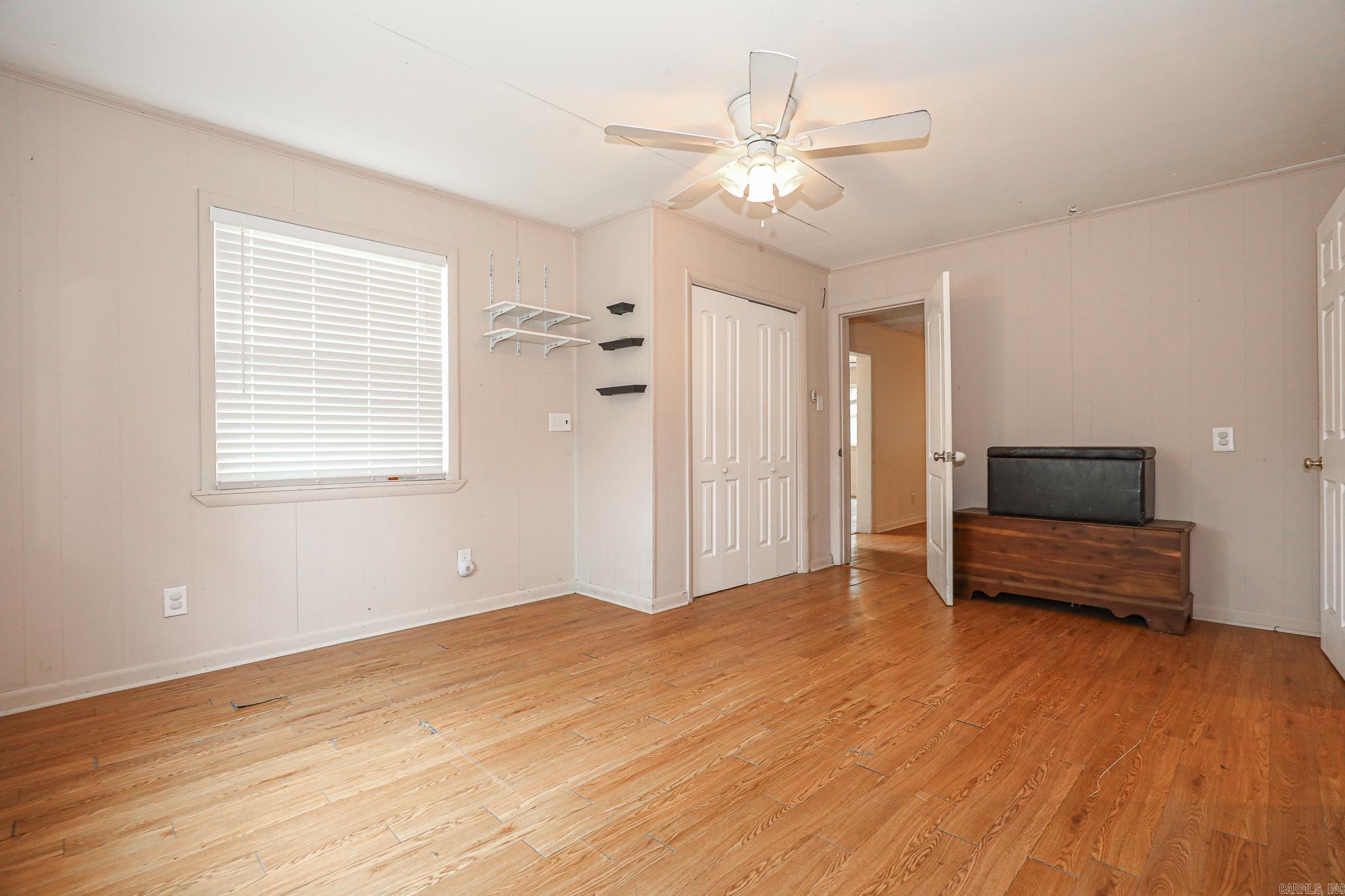 ORIGINAL TOWN-BRYANT - Residential