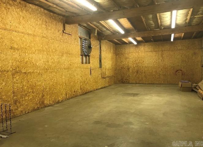 Metes & Bounds - Commercial Sale