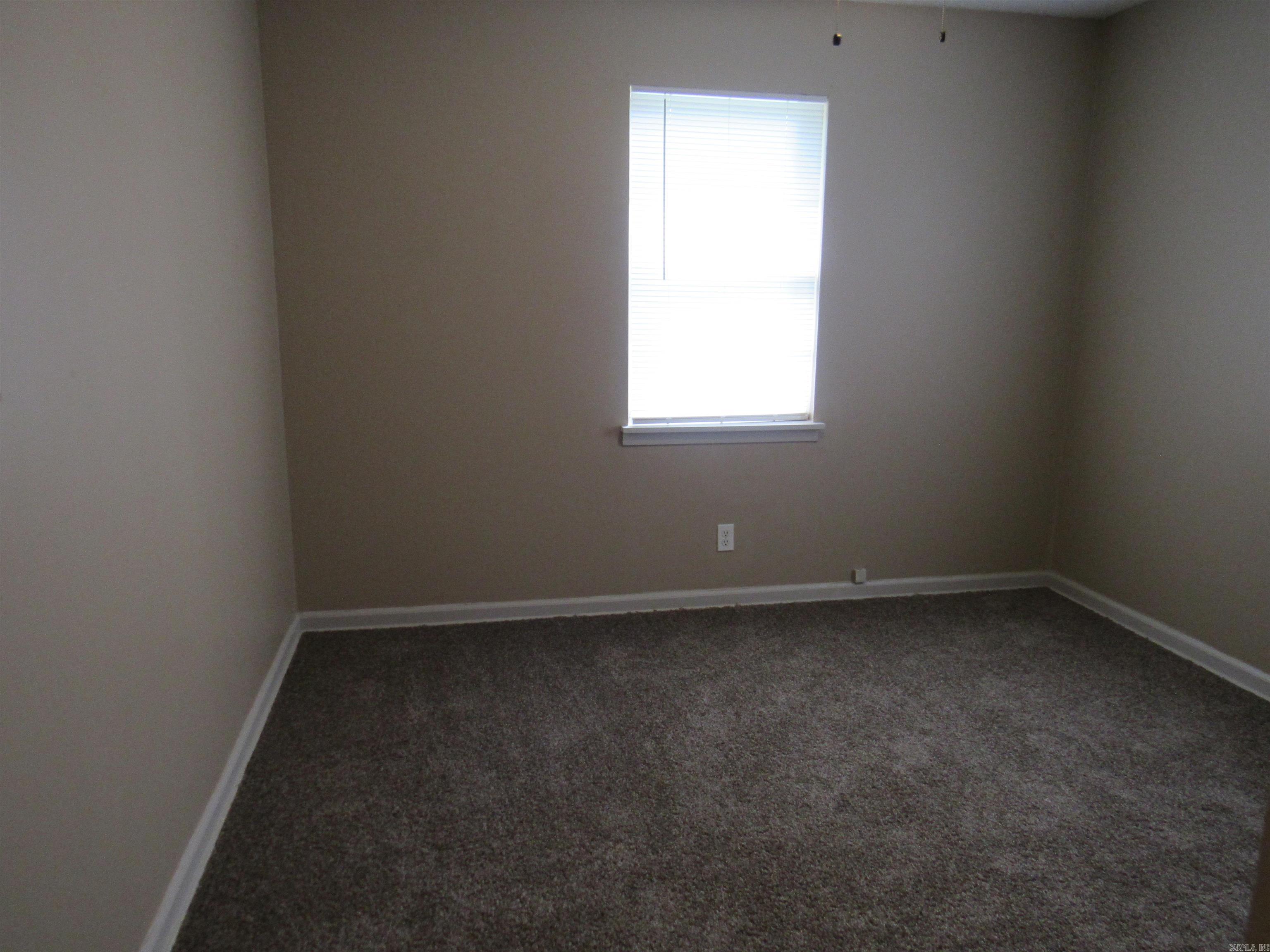 BRIARFIELD - Residential