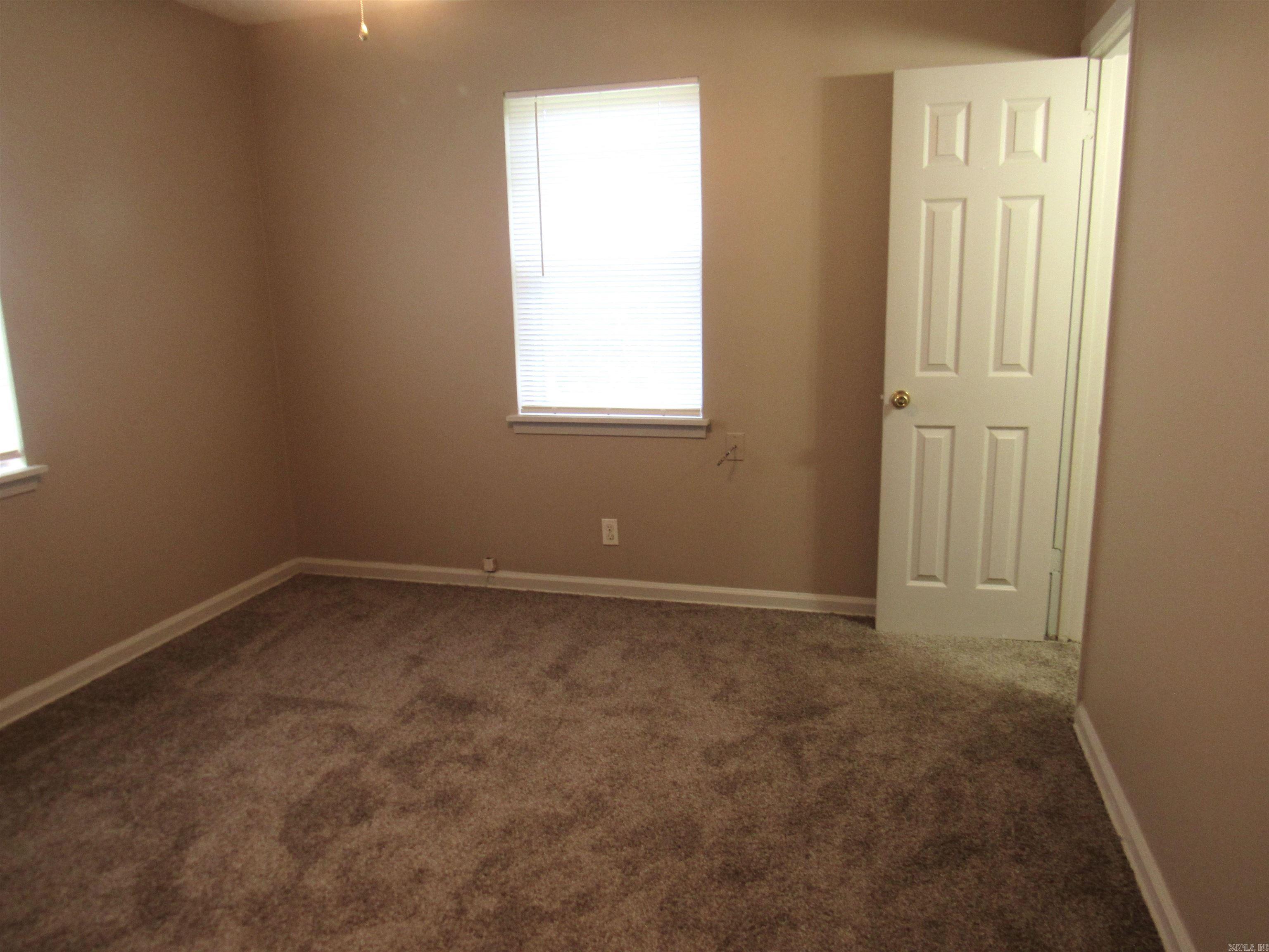 BRIARFIELD - Residential