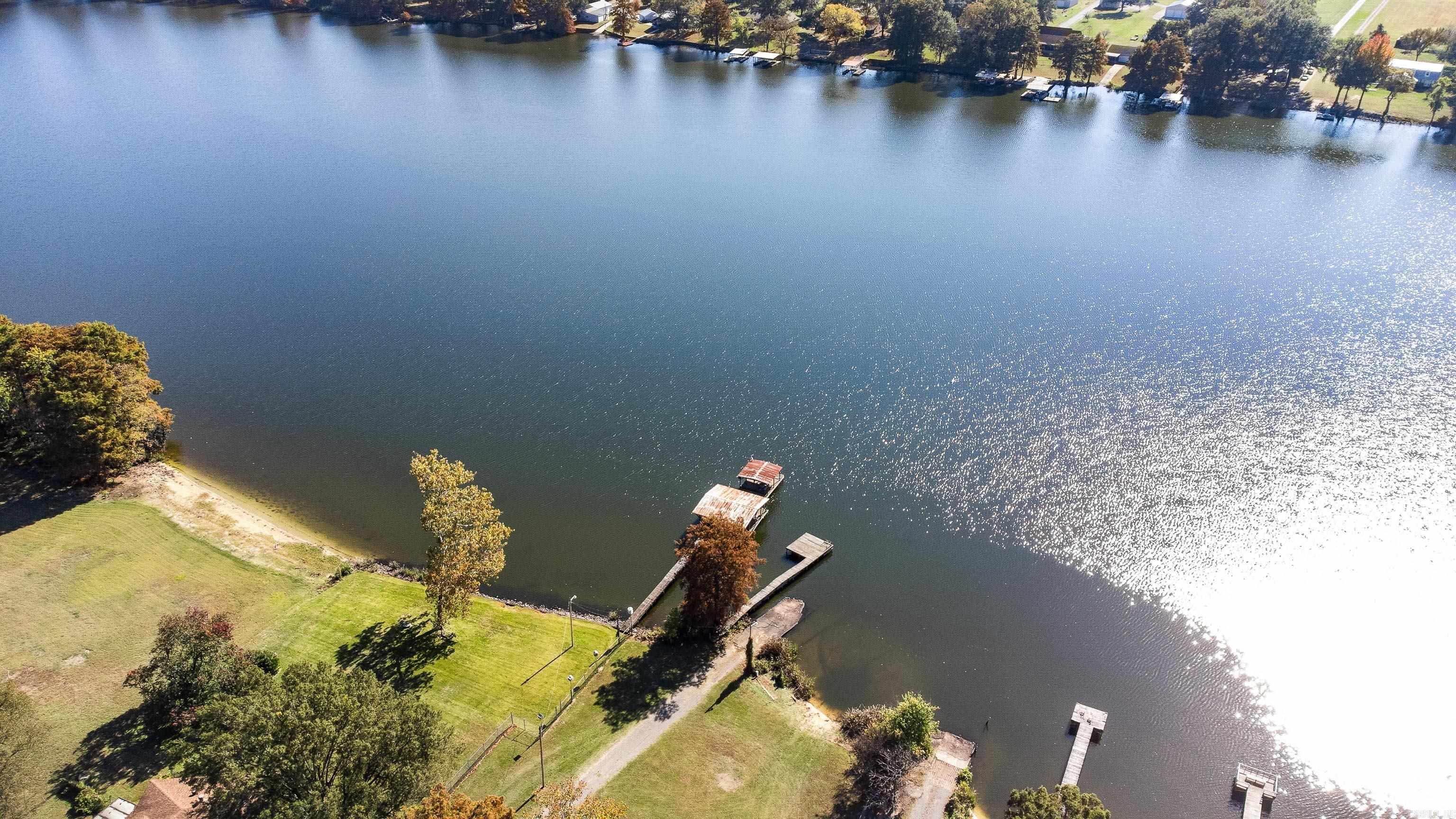 OLD RIVER LAKE ACRES - Residential