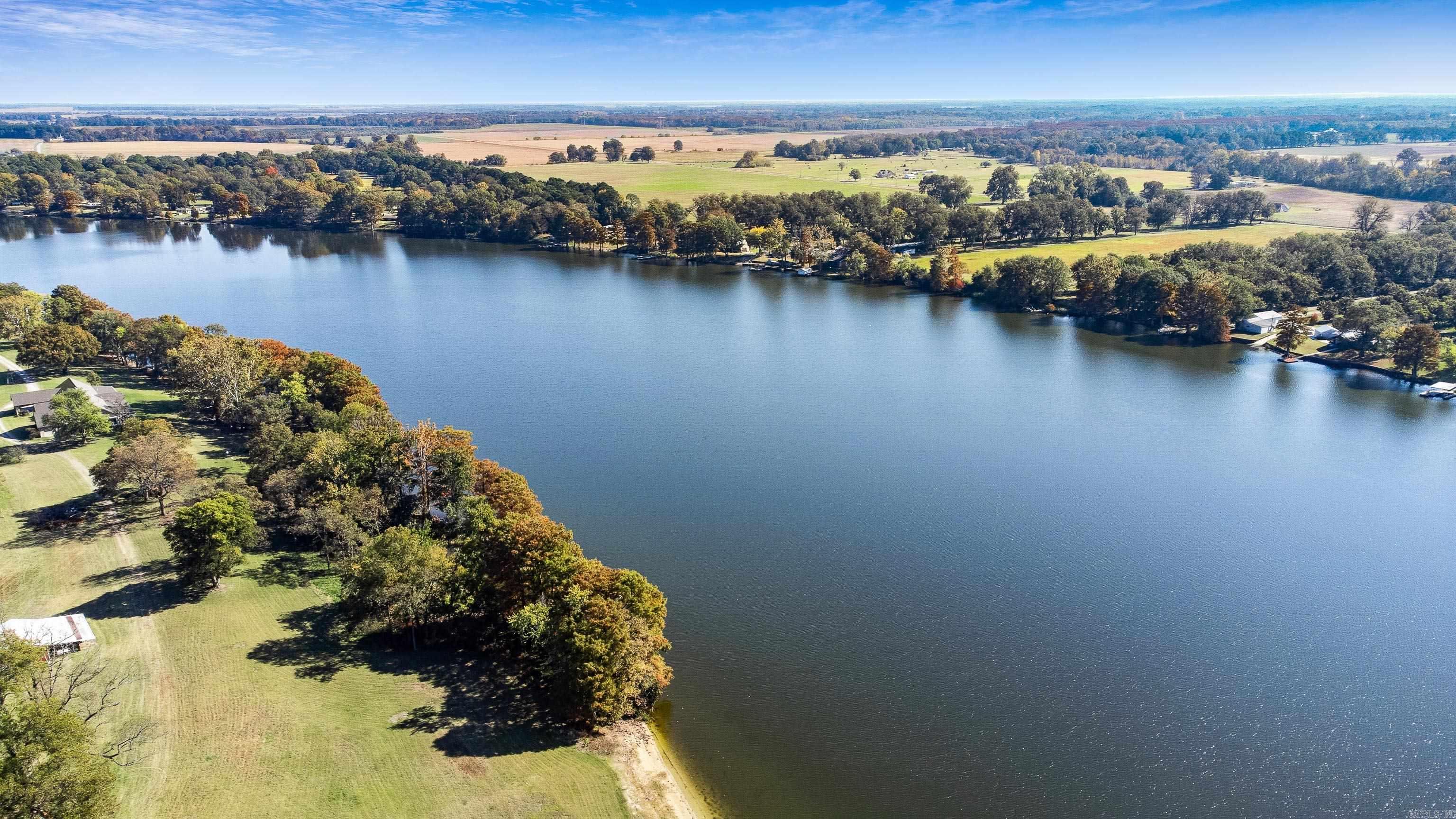 OLD RIVER LAKE ACRES - Residential