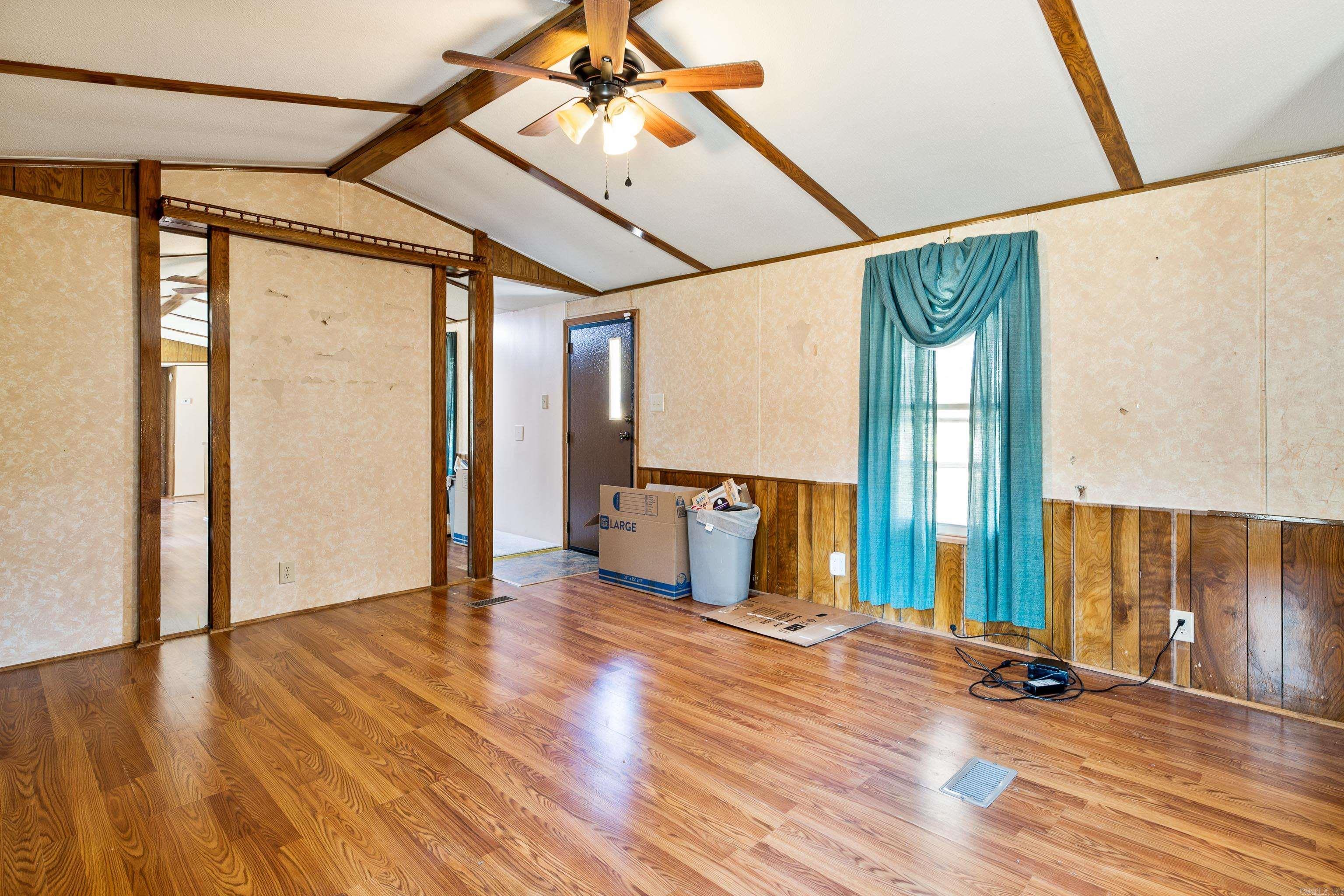 OLD RIVER LAKE ACRES - Residential