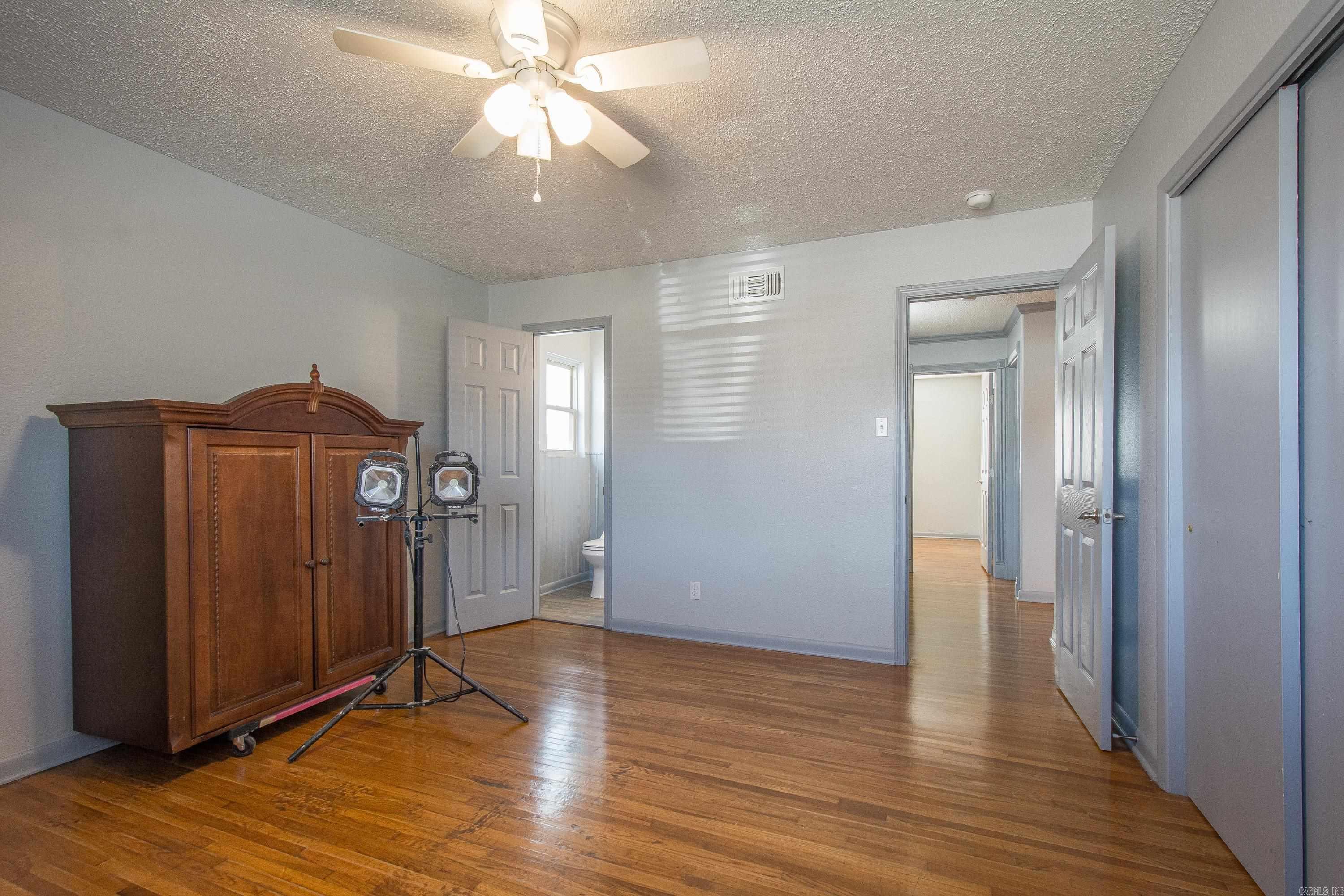 PARK TERRACE - Residential