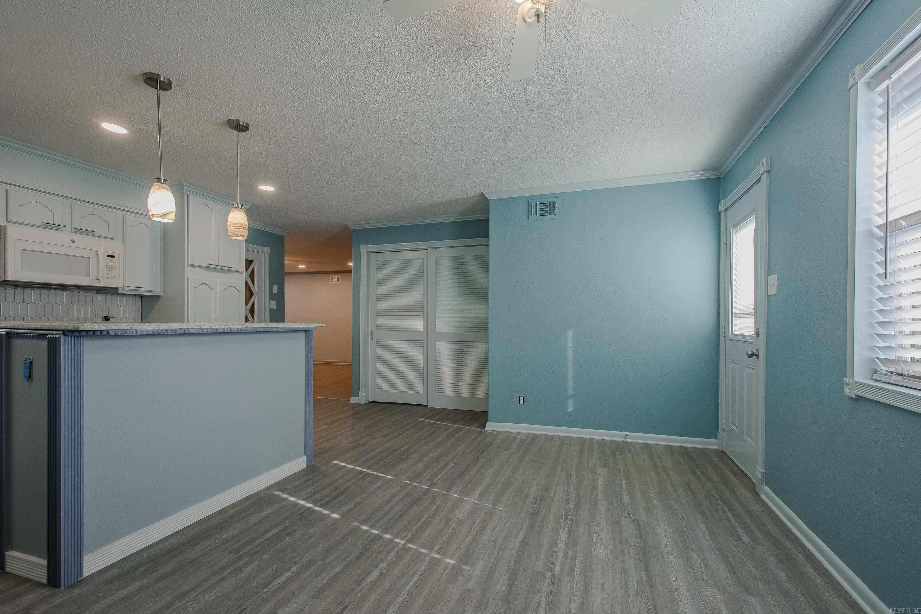 PARK TERRACE - Residential