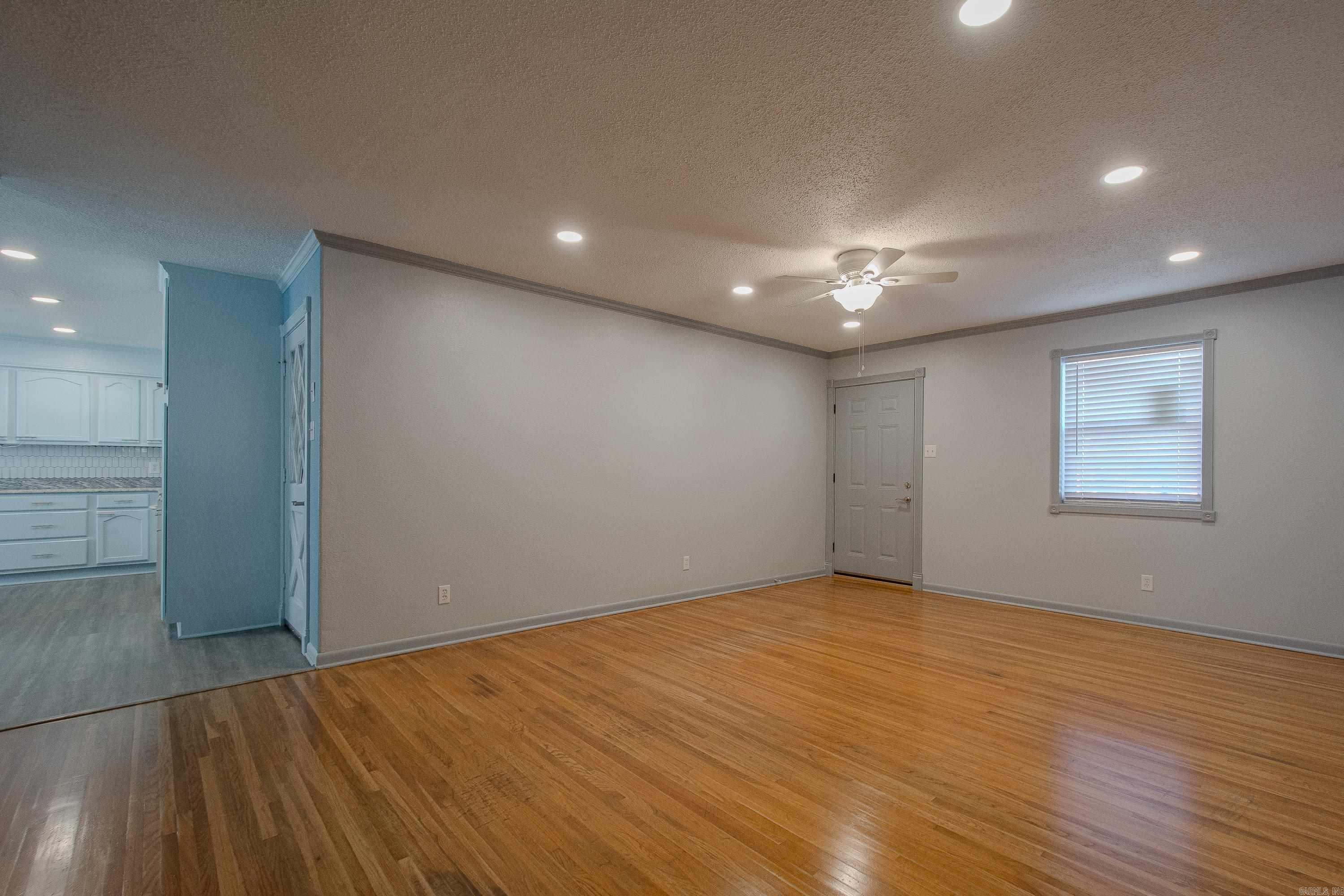 PARK TERRACE - Residential