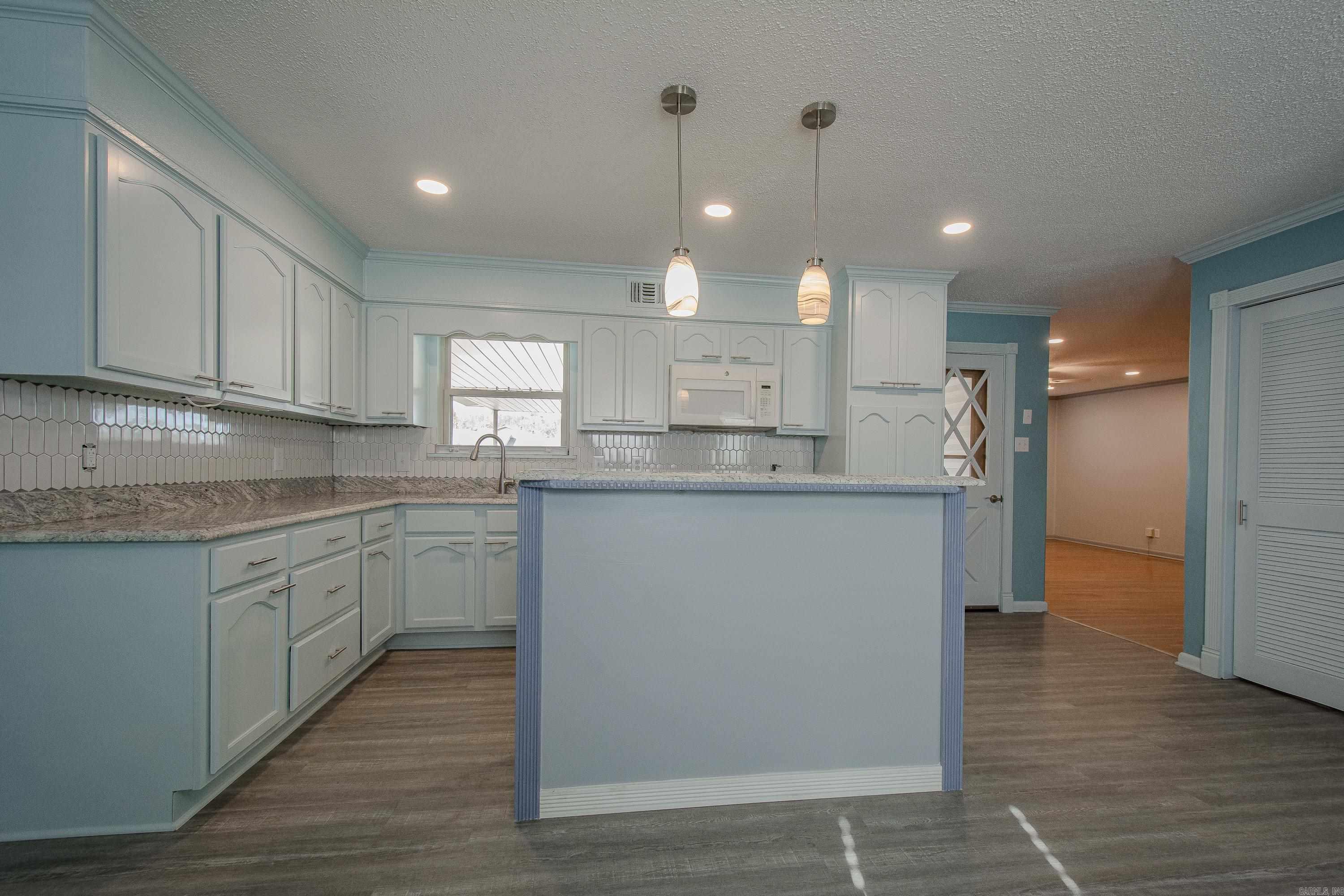 PARK TERRACE - Residential