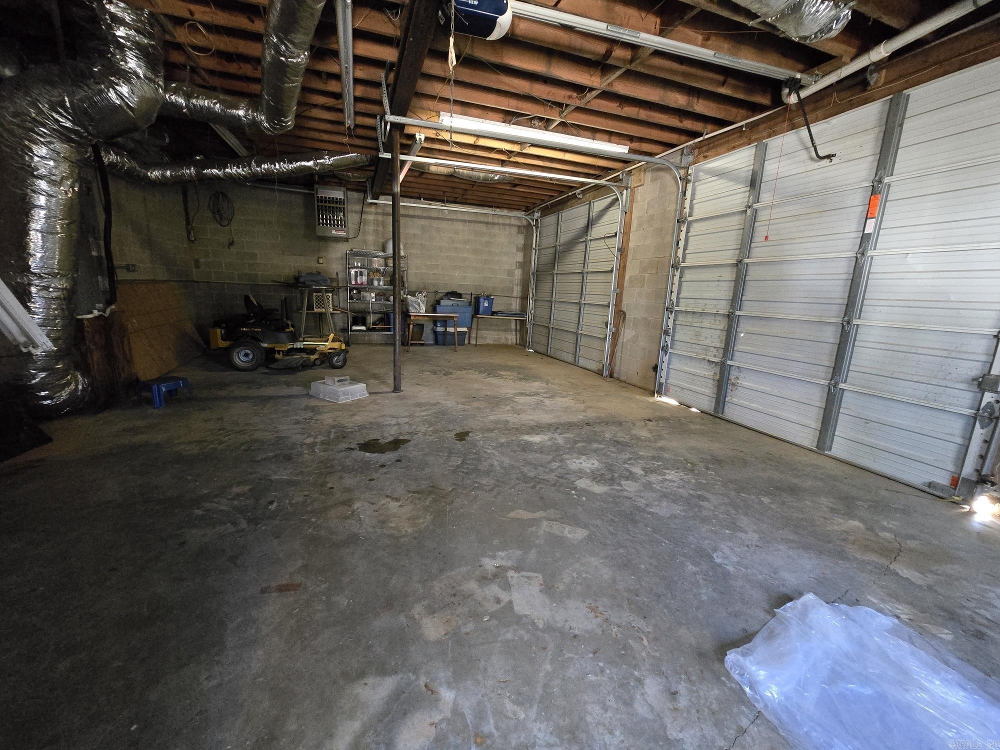 Metes & Bounds - Residential Lease