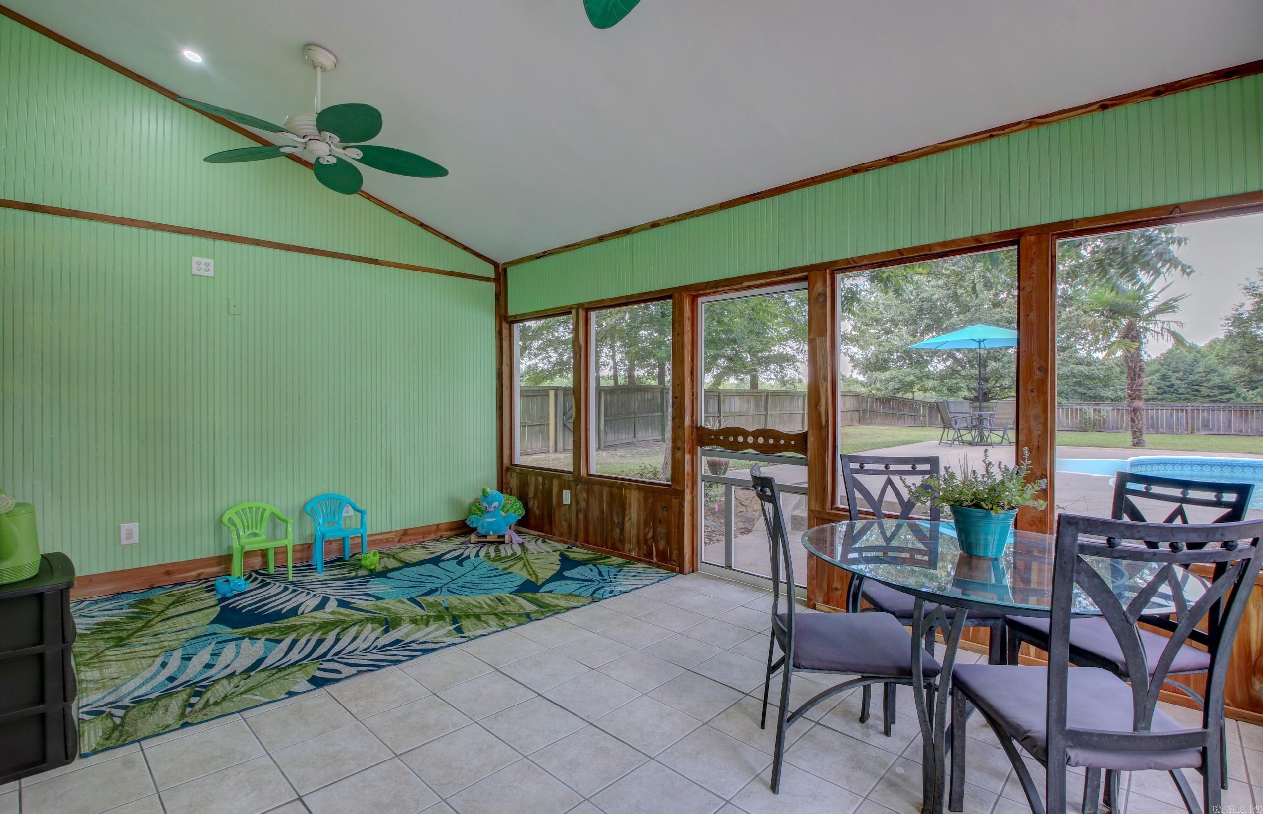 MAGNOLIA GROVE - Residential