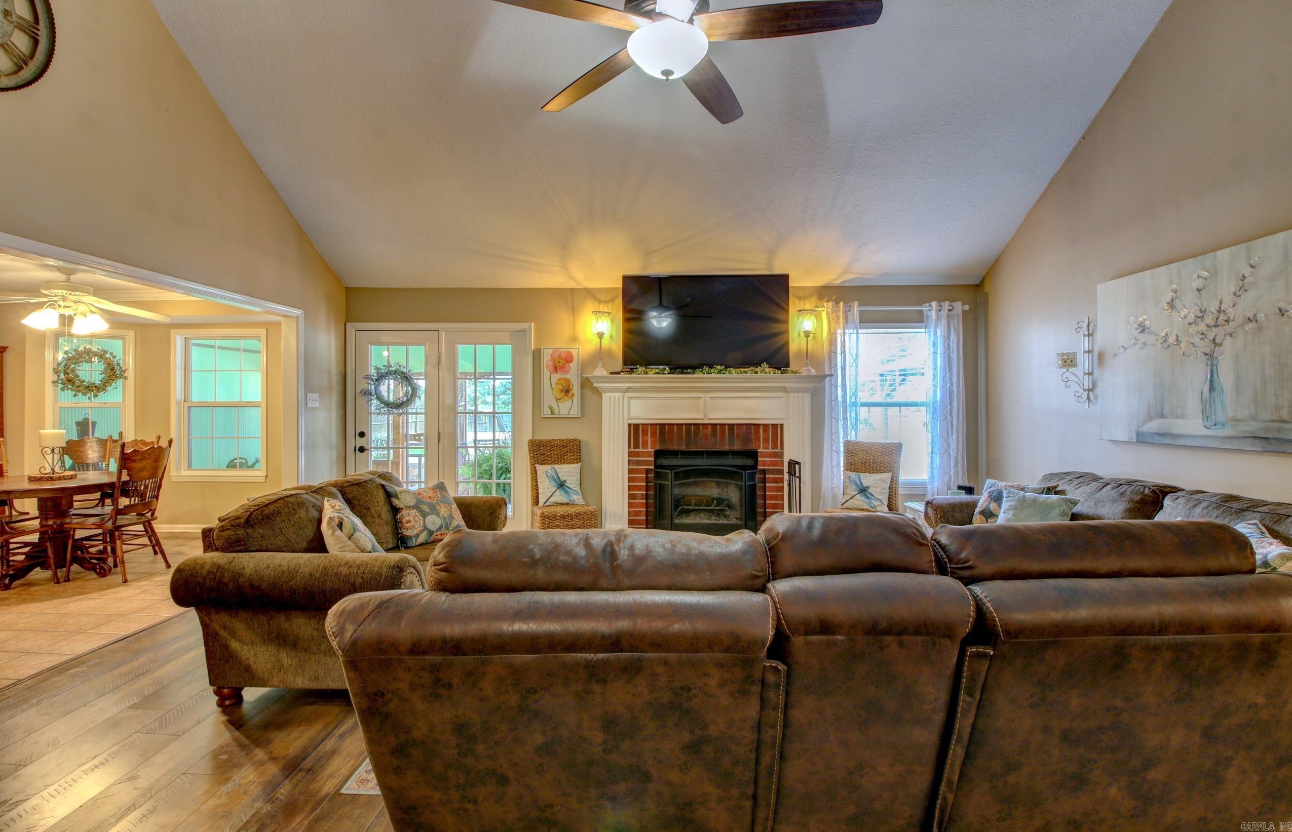 MAGNOLIA GROVE - Residential