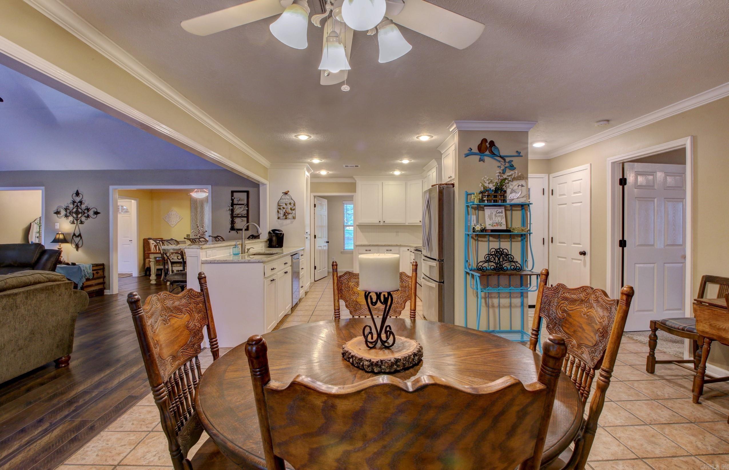 MAGNOLIA GROVE - Residential