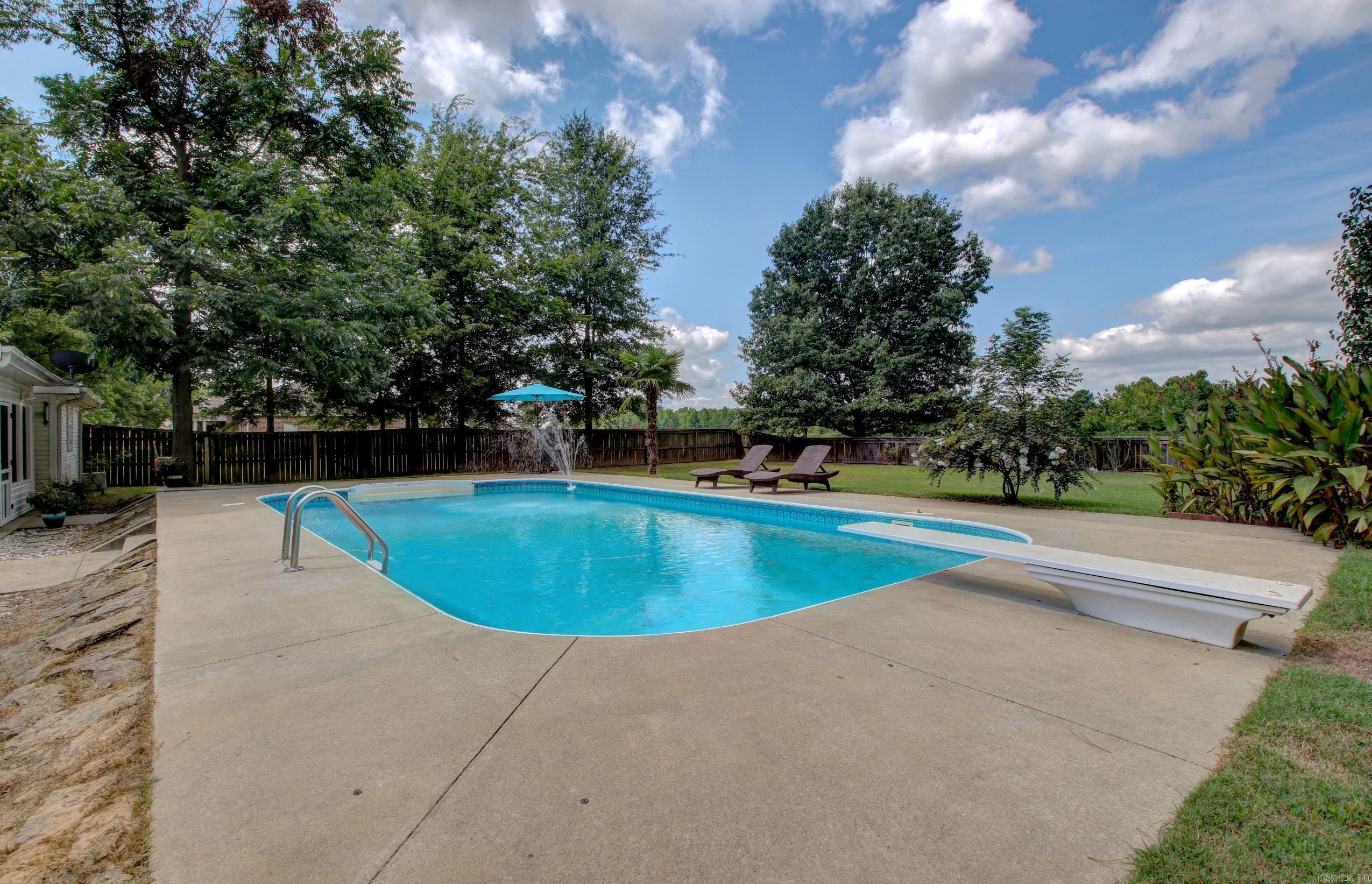 MAGNOLIA GROVE - Residential