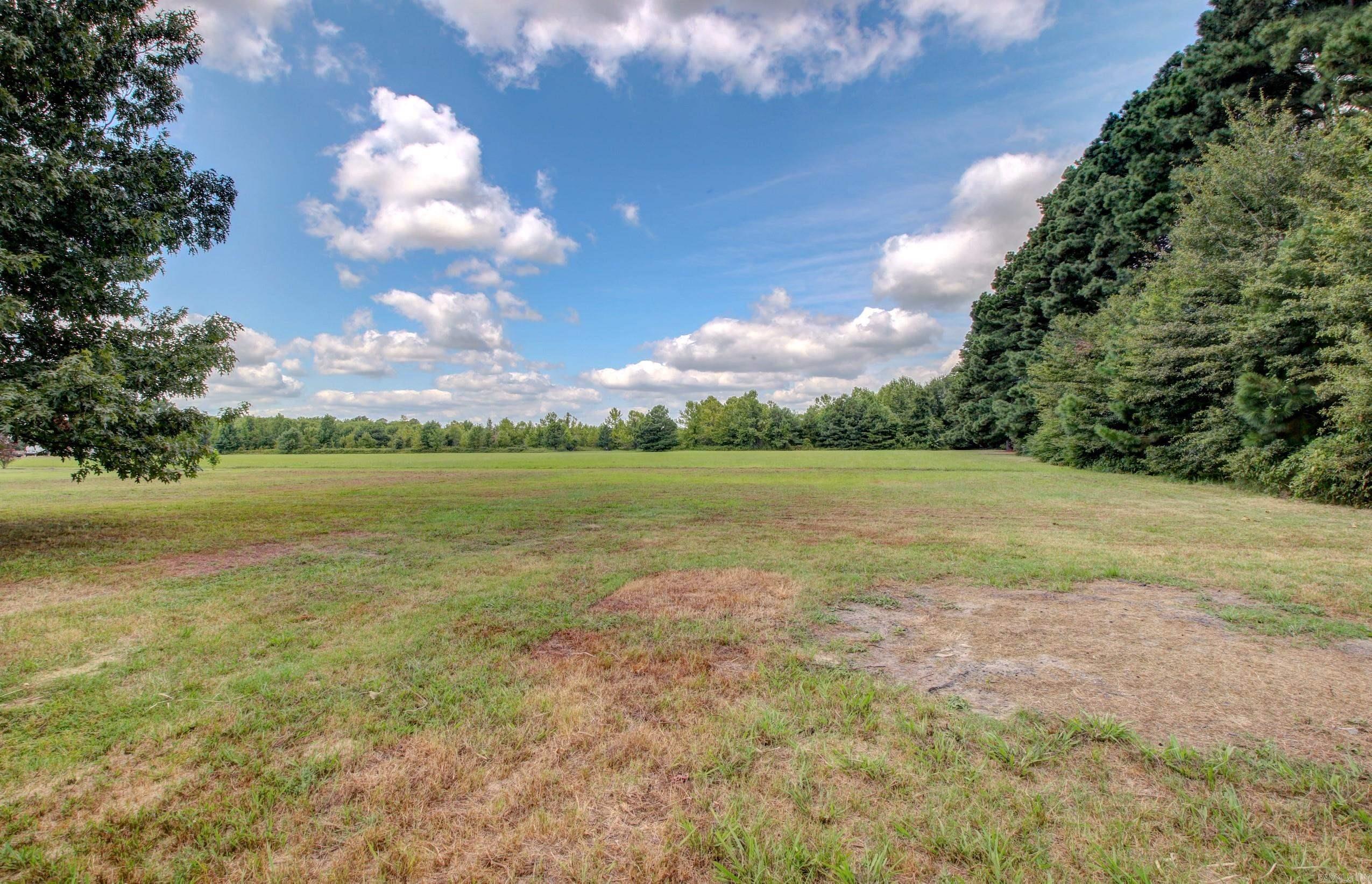 MAGNOLIA GROVE - Residential