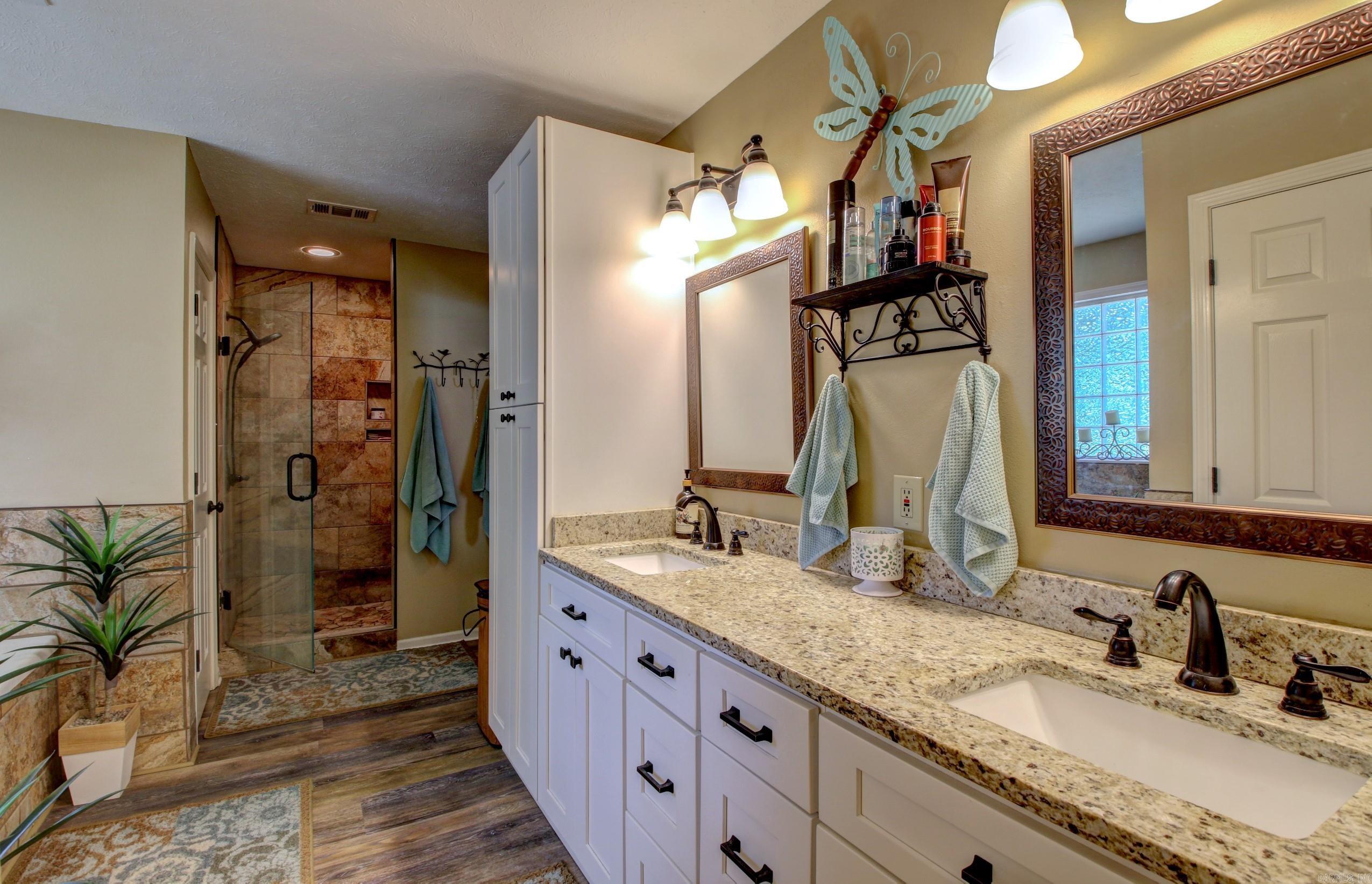 MAGNOLIA GROVE - Residential